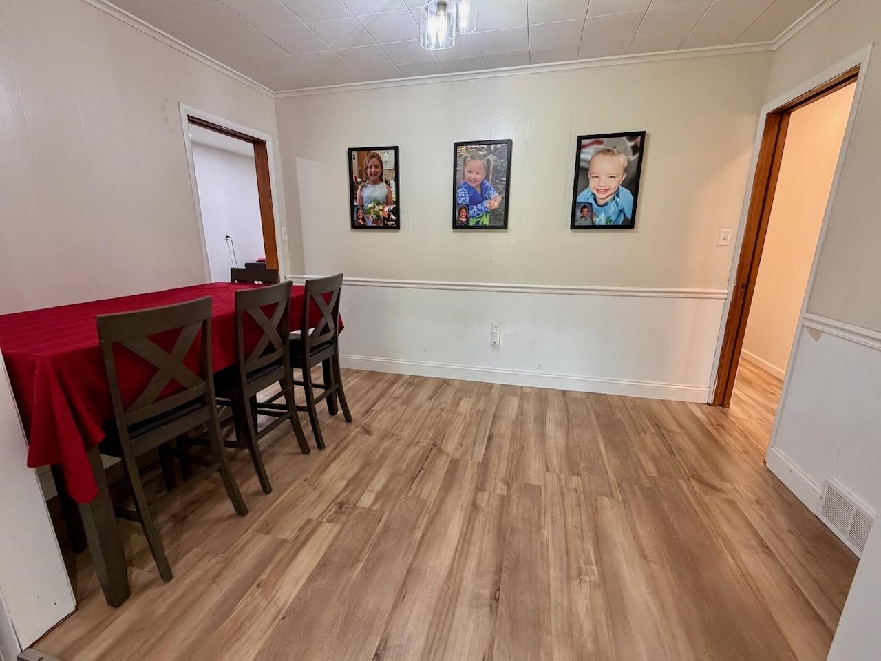 710 E Broad Street, Chesaning, MI 48616 — Photo 19