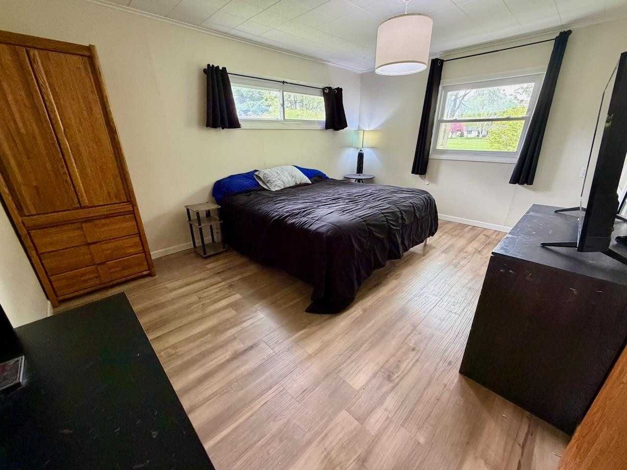 710 E Broad Street, Chesaning, MI 48616 — Photo 22