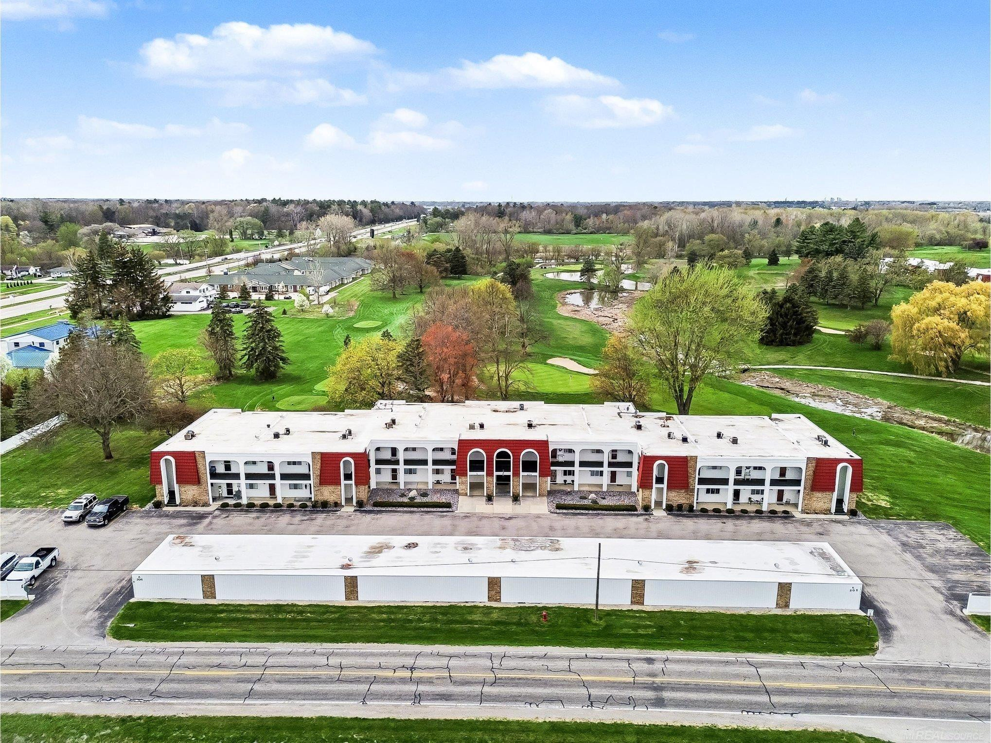 205 Kennely Road, A15, Saginaw, MI 48609 — front exterior