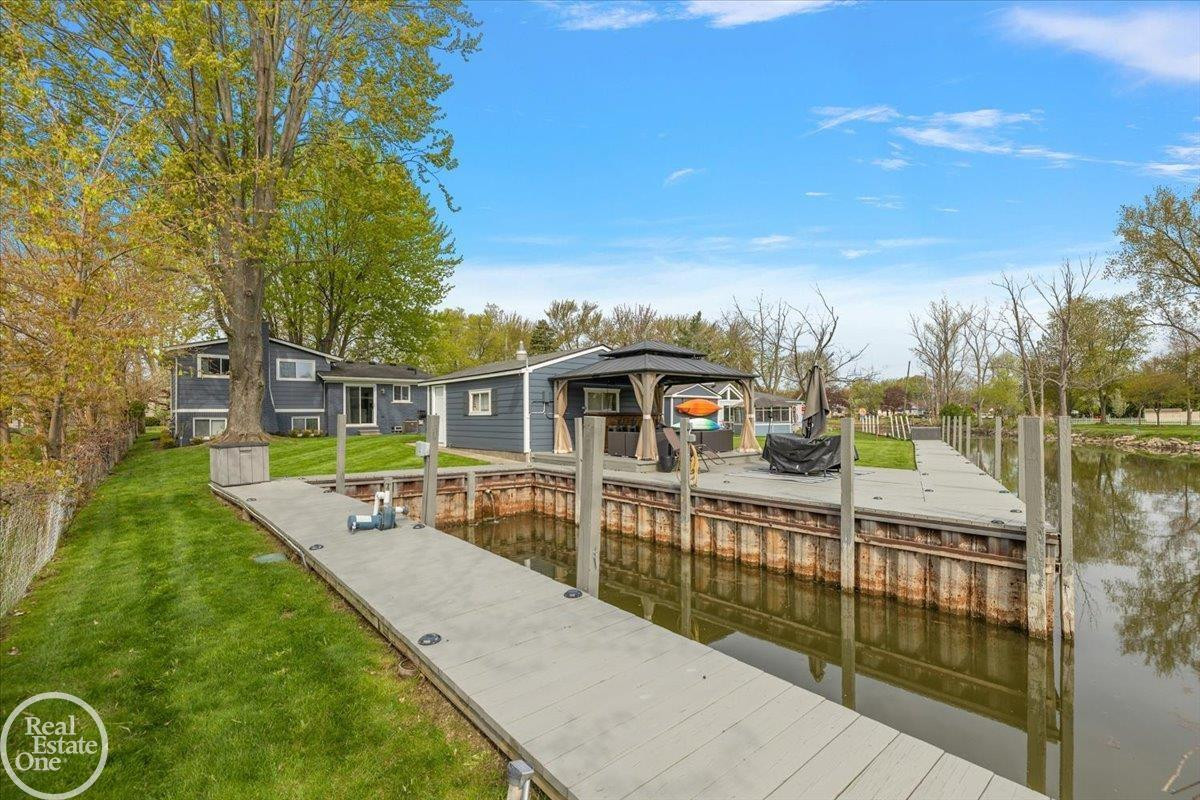 39684 Shoreline Drive, MI — Photo 7