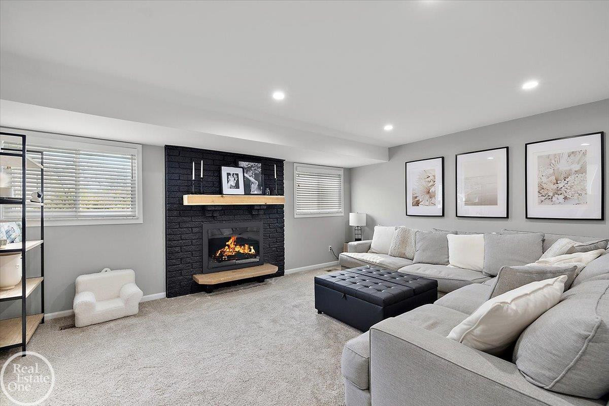 39684 Shoreline Drive, MI — Photo 37