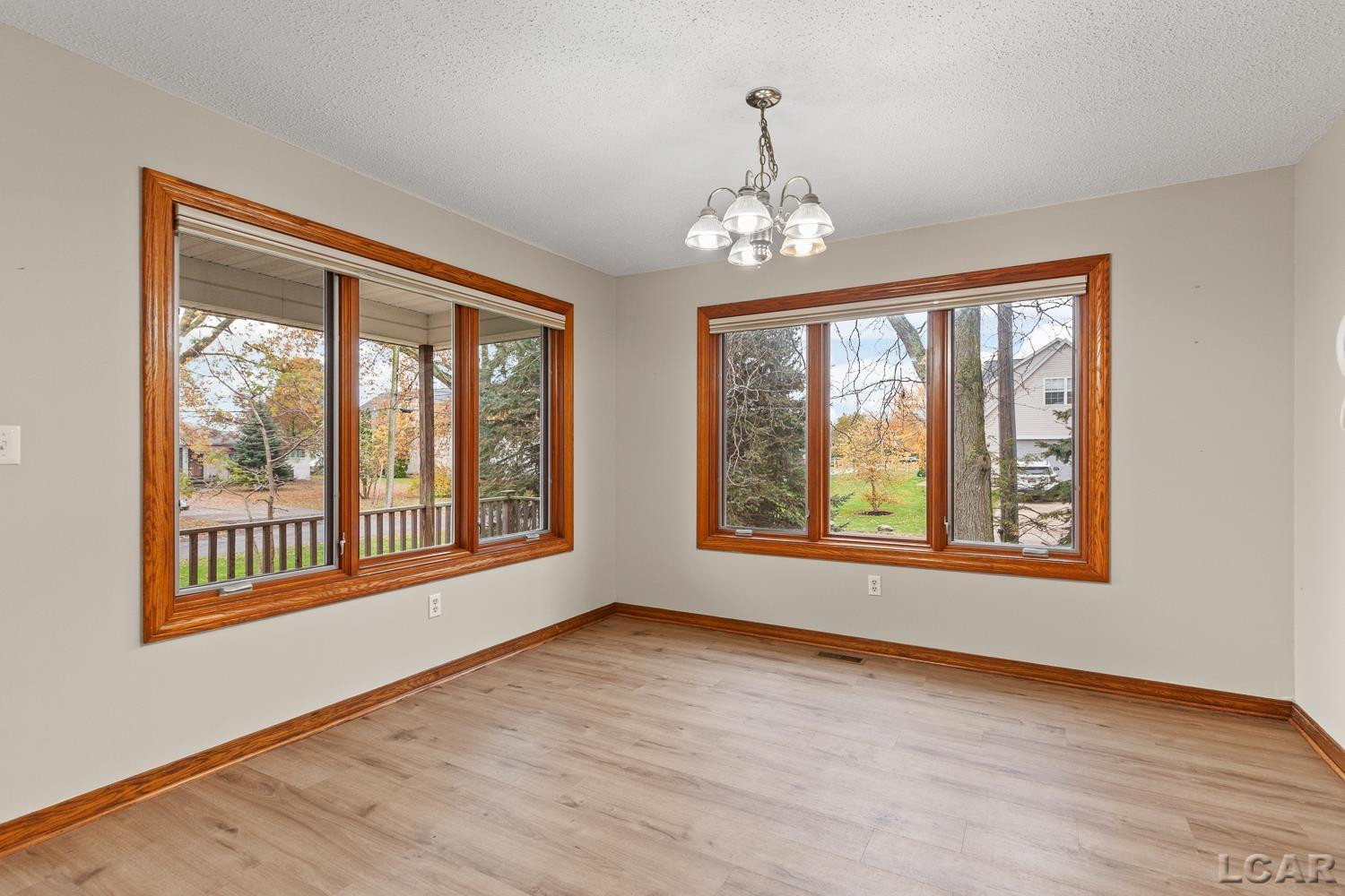 12301 Lakeshore Drive, La Salle, MI — Photo 4
