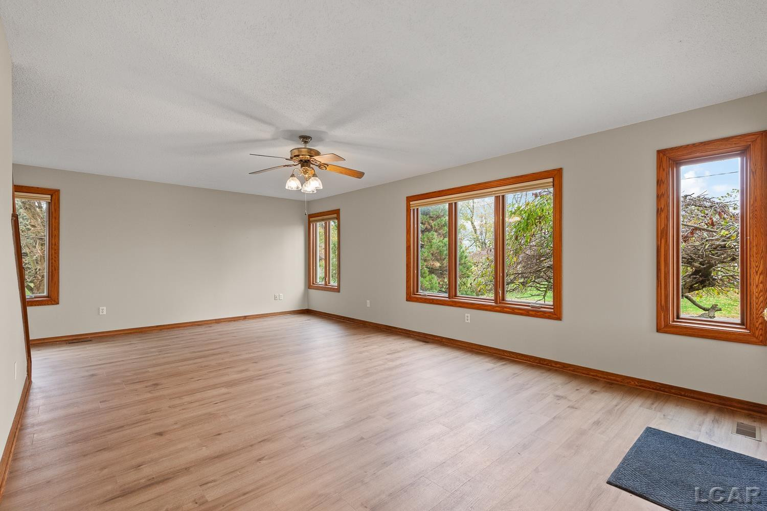12301 Lakeshore Drive, La Salle, MI — Photo 5