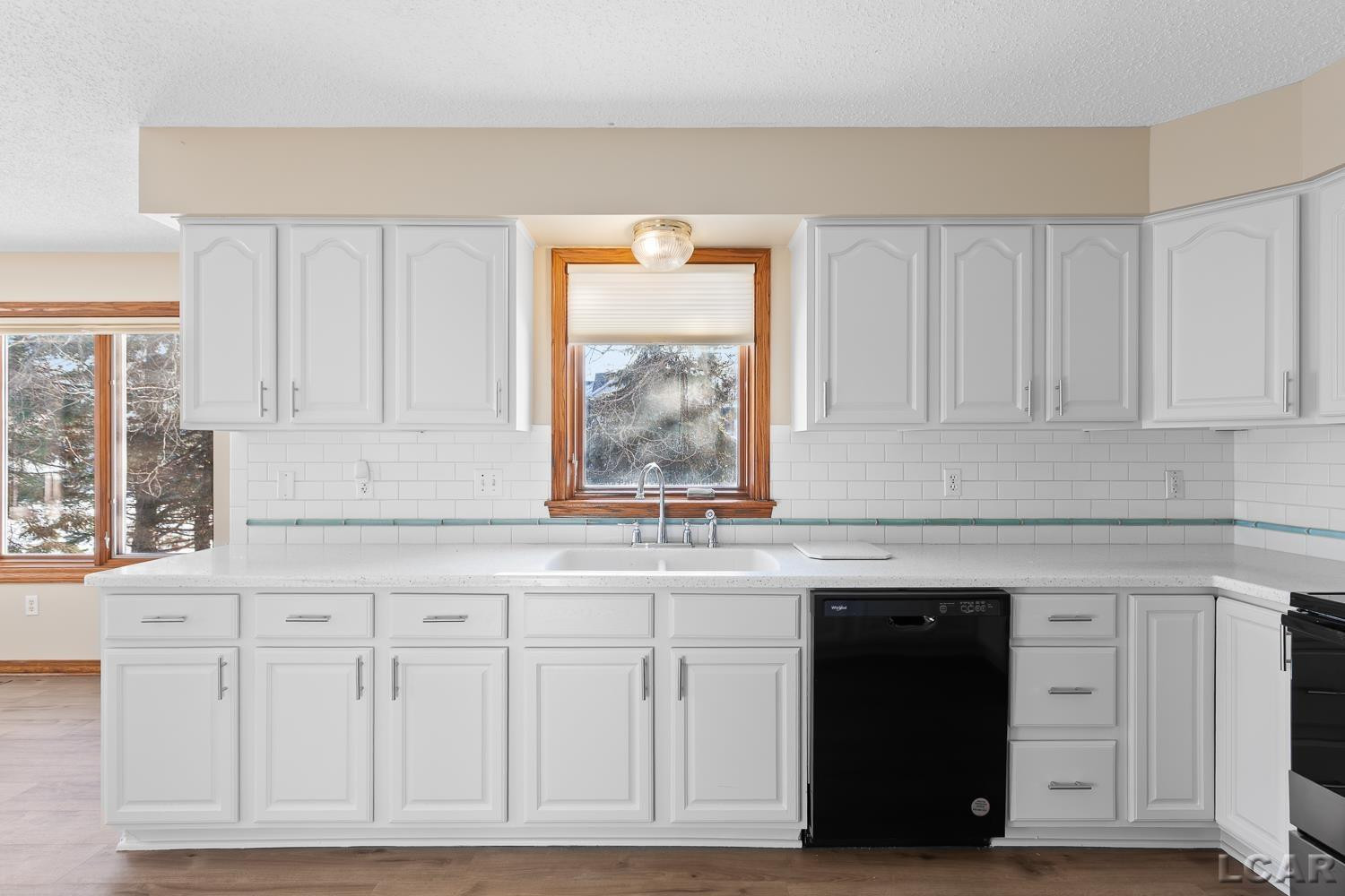 12301 Lakeshore Drive, La Salle, MI — Photo 9