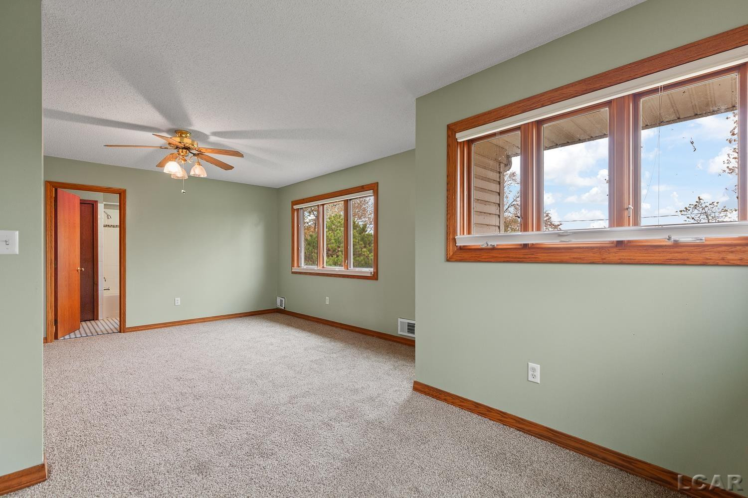 12301 Lakeshore Drive, La Salle, MI — Photo 11