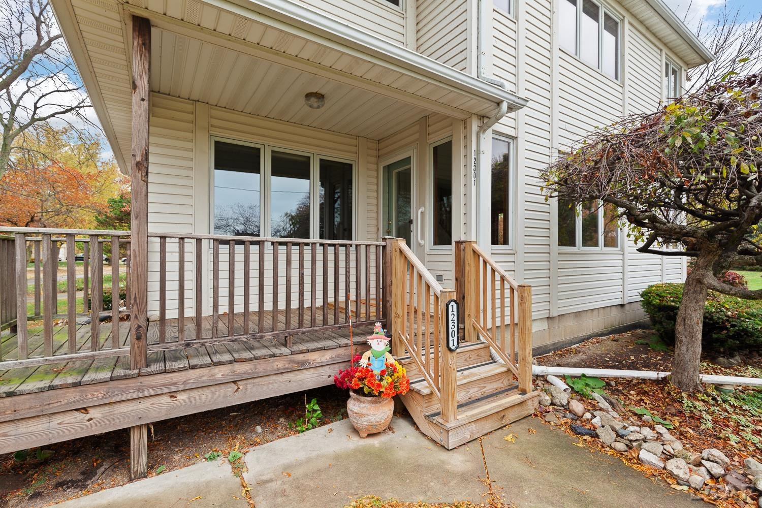12301 Lakeshore Drive, La Salle, MI — Photo 33