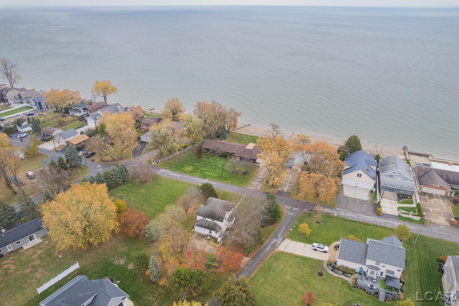 12301 Lakeshore Drive, La Salle, MI — Photo 40