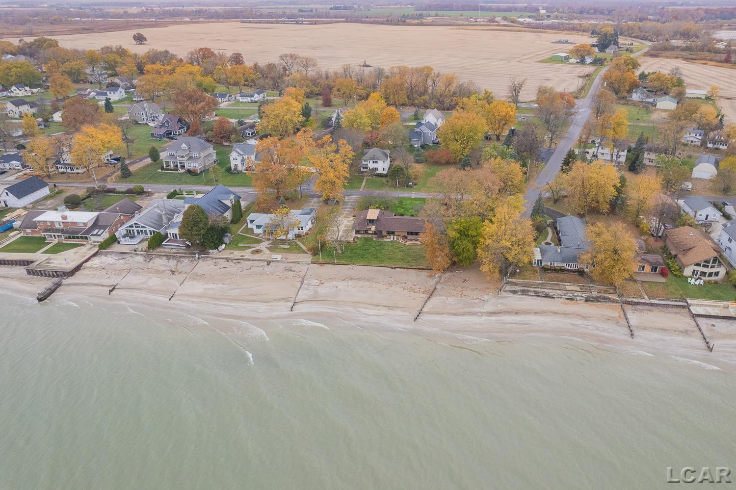 12301 Lakeshore Drive, La Salle, MI — Photo 43