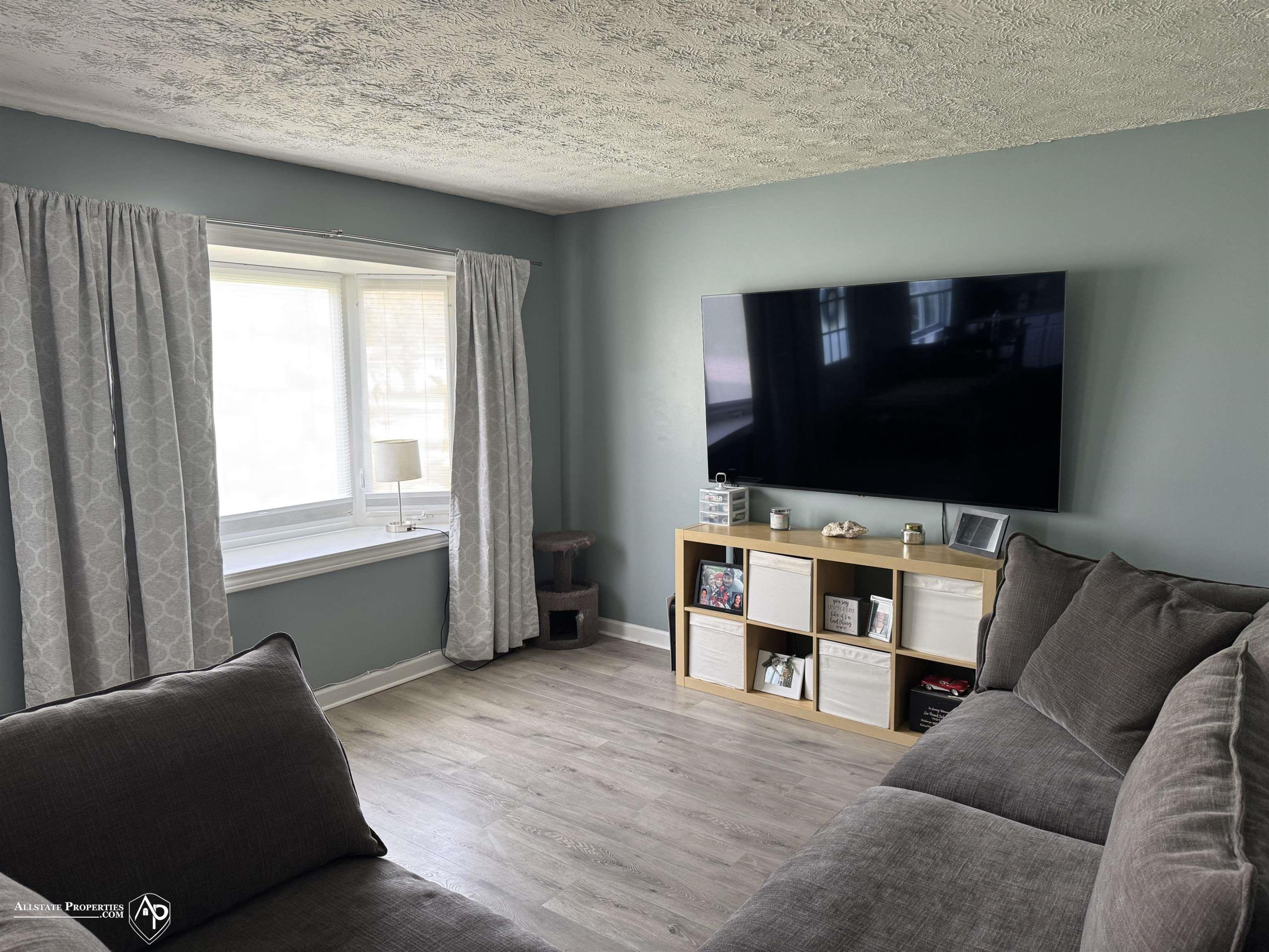 6631 Cloverton Drive, Waterford, MI 48329 — Photo 2