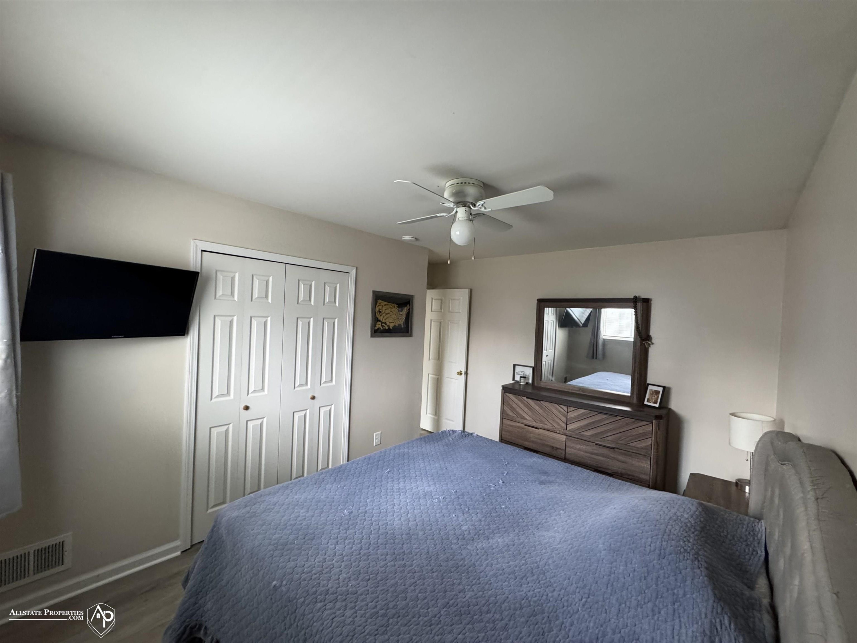 6631 Cloverton Drive, Waterford, MI 48329 — Photo 7