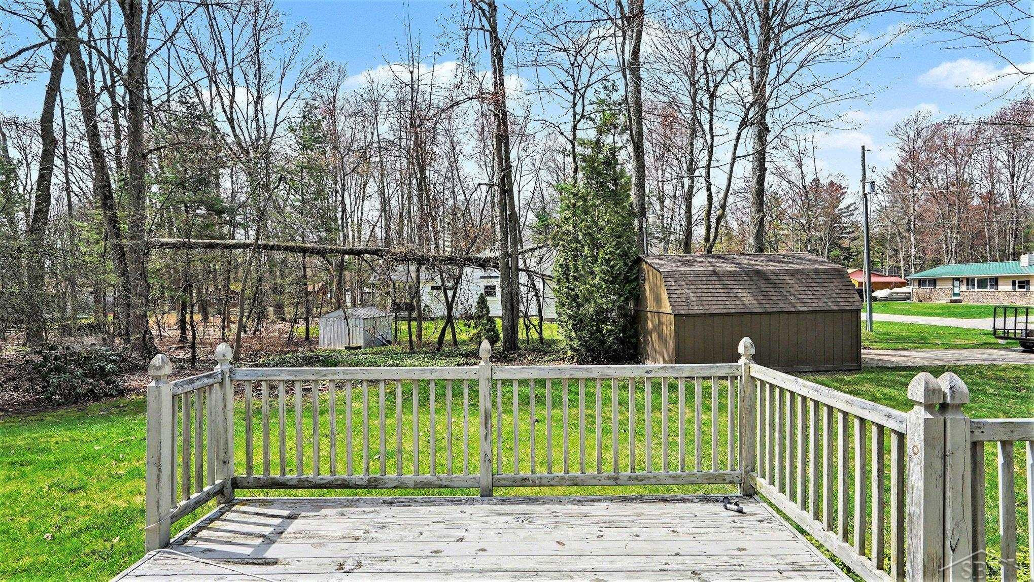3323 Lakeside Drive, Sanford, MI 48657 — Photo 24