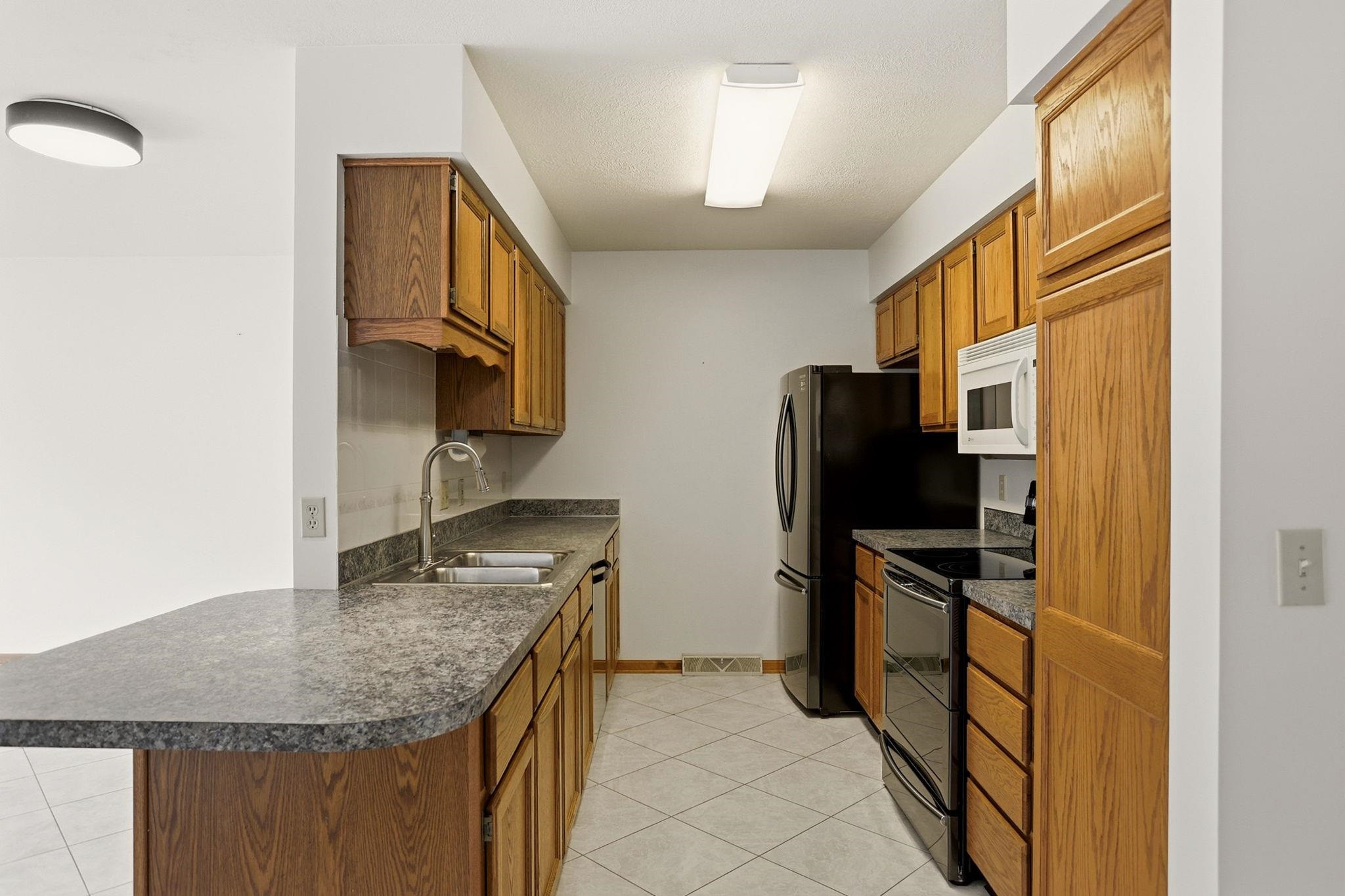 481 Groveland Drive, Frankenmuth, MI 48734 — Photo 13