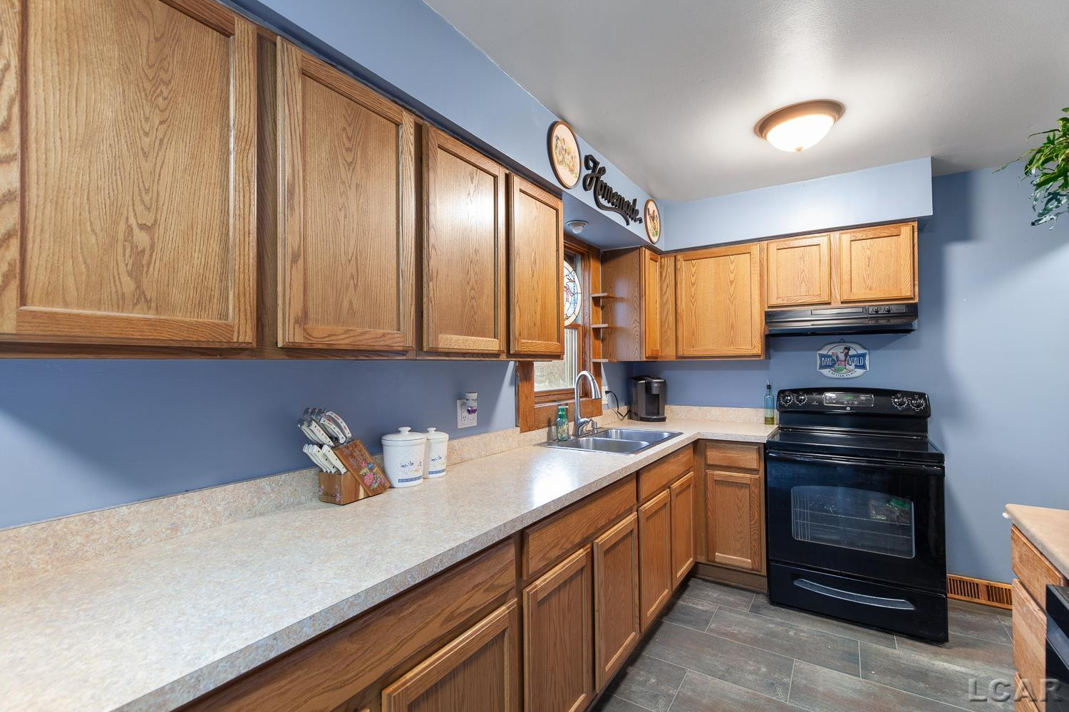 2650 Sutton Road, Adrian, MI 49221 — Photo 8
