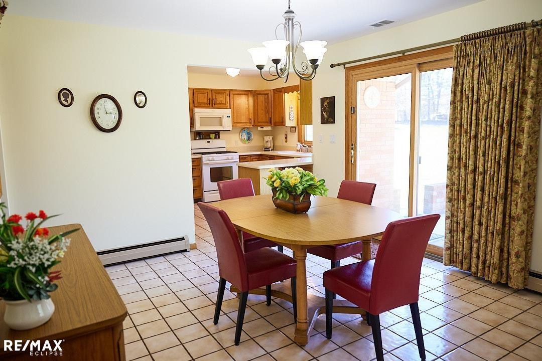 2557 Chicago Rd, Warren, MI 48092 — Photo 17