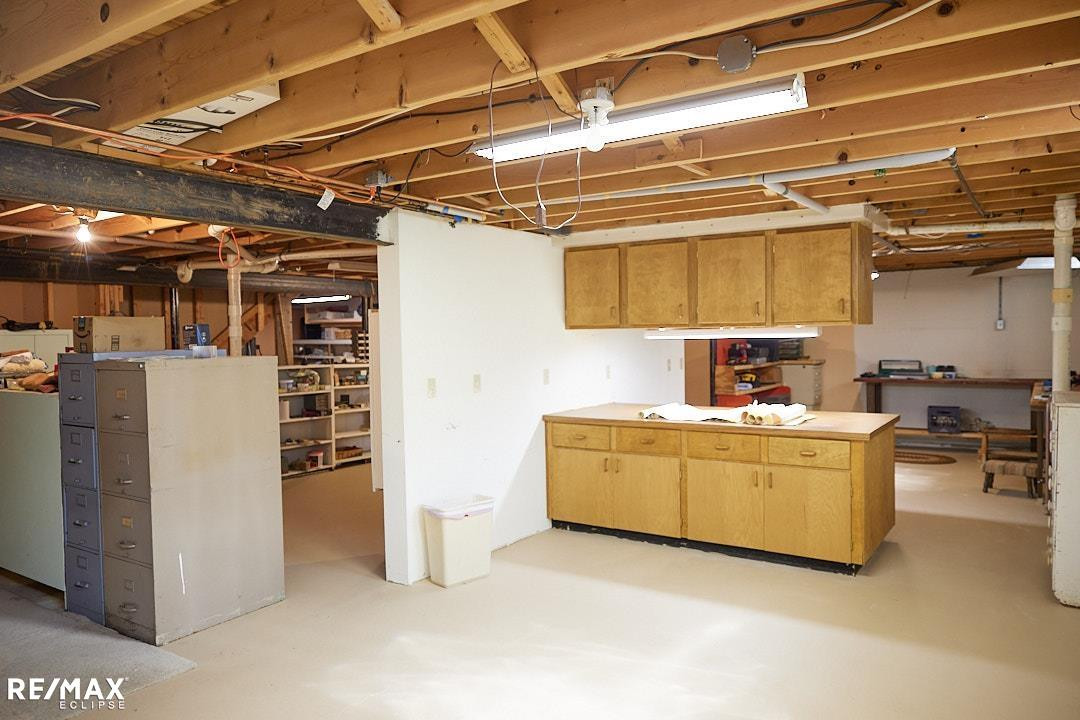2557 Chicago Rd, Warren, MI 48092 — Photo 45