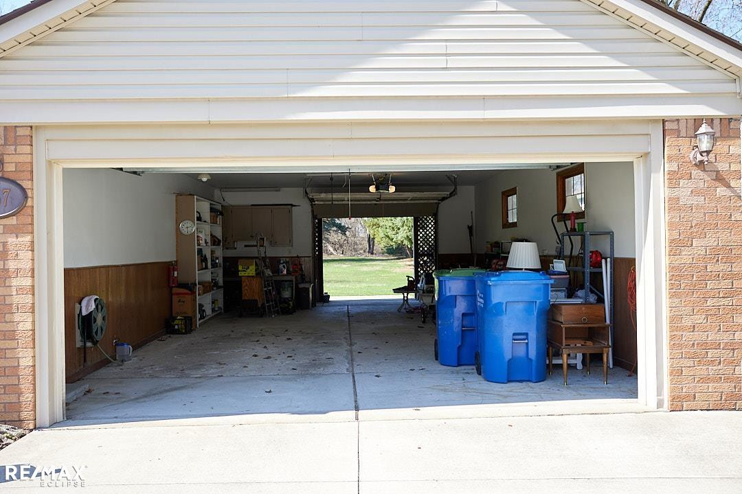 2557 Chicago Rd, Warren, MI 48092 — Photo 57
