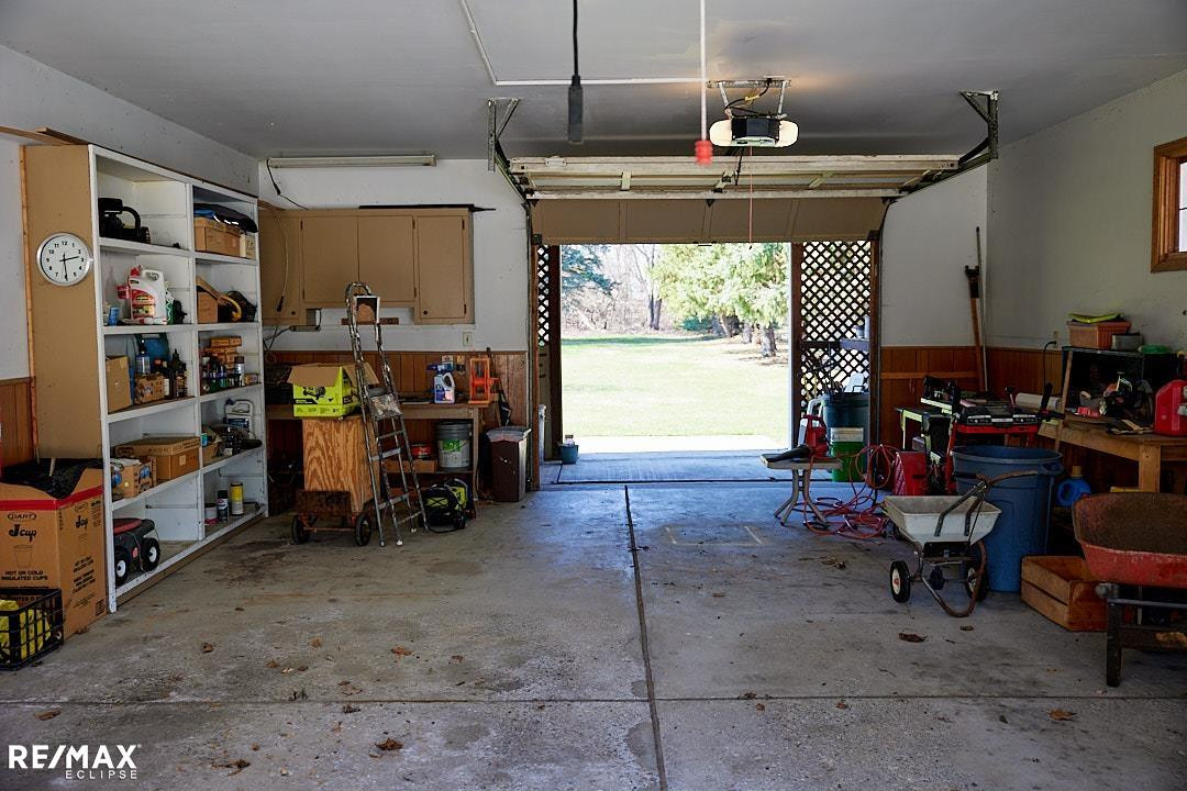 2557 Chicago Rd, Warren, MI 48092 — Photo 58