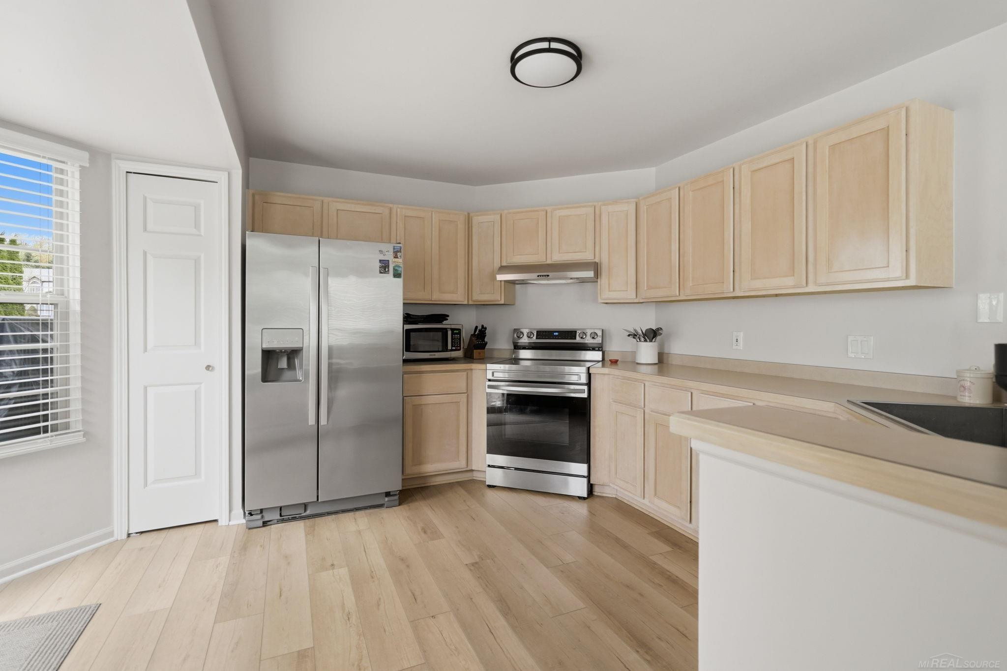 1048 Yale Drive, Oxford, MI 48371 — Photo 10