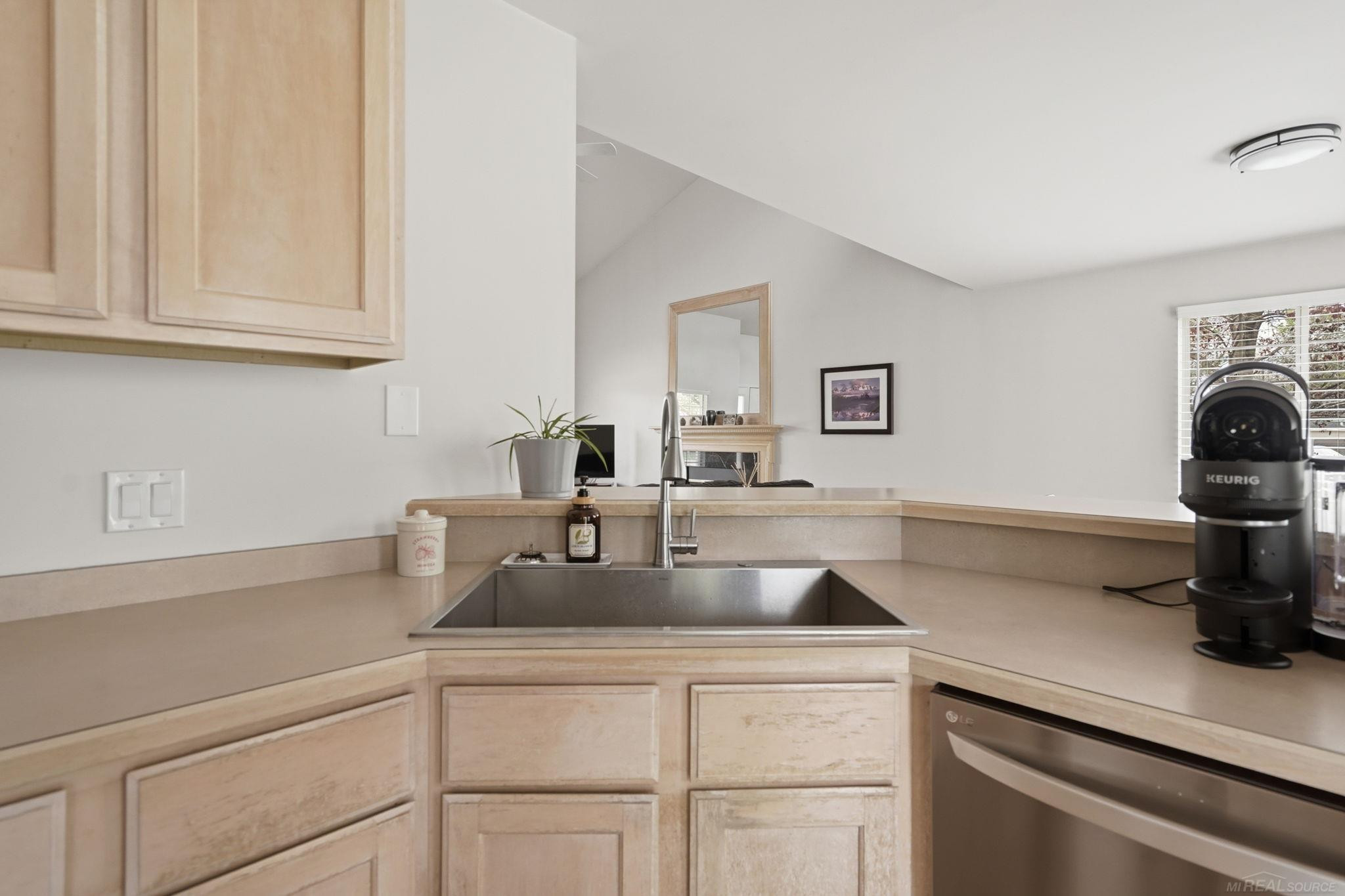 1048 Yale Drive, Oxford, MI 48371 — Photo 11
