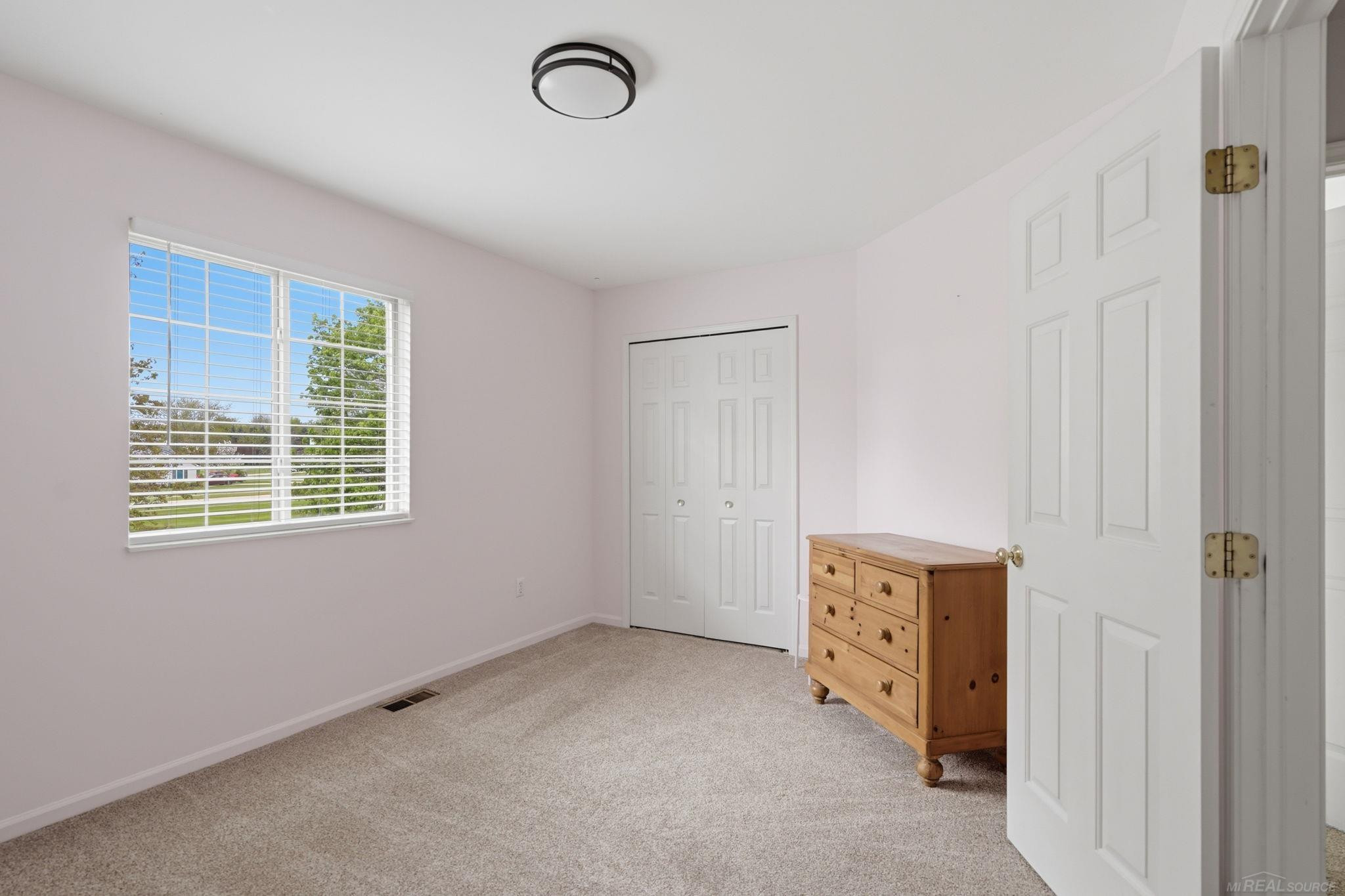 1048 Yale Drive, Oxford, MI 48371 — Photo 17
