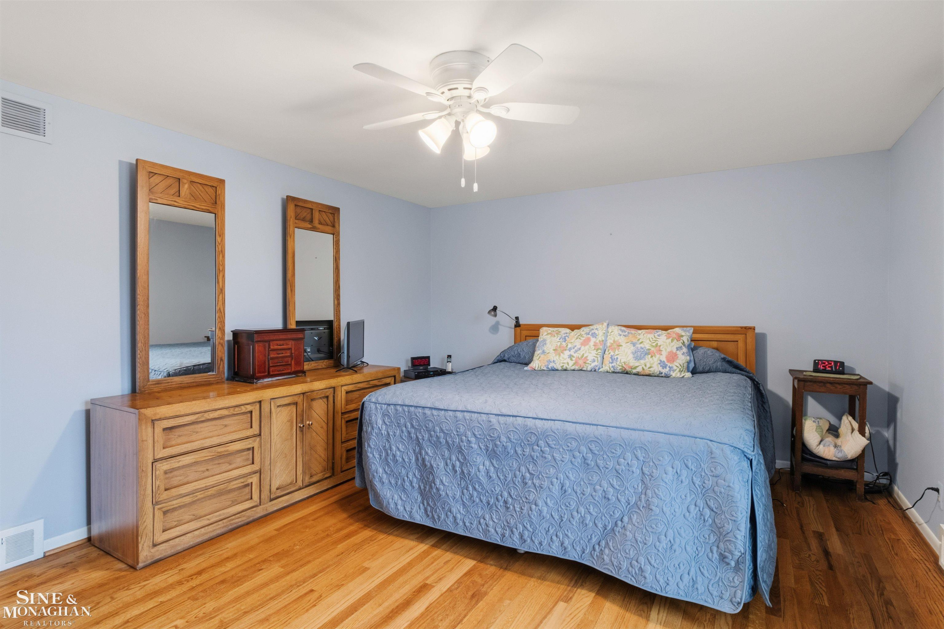 23275 N Rosedale Court, Saint Clair Shores, MI 48080 — Photo 28