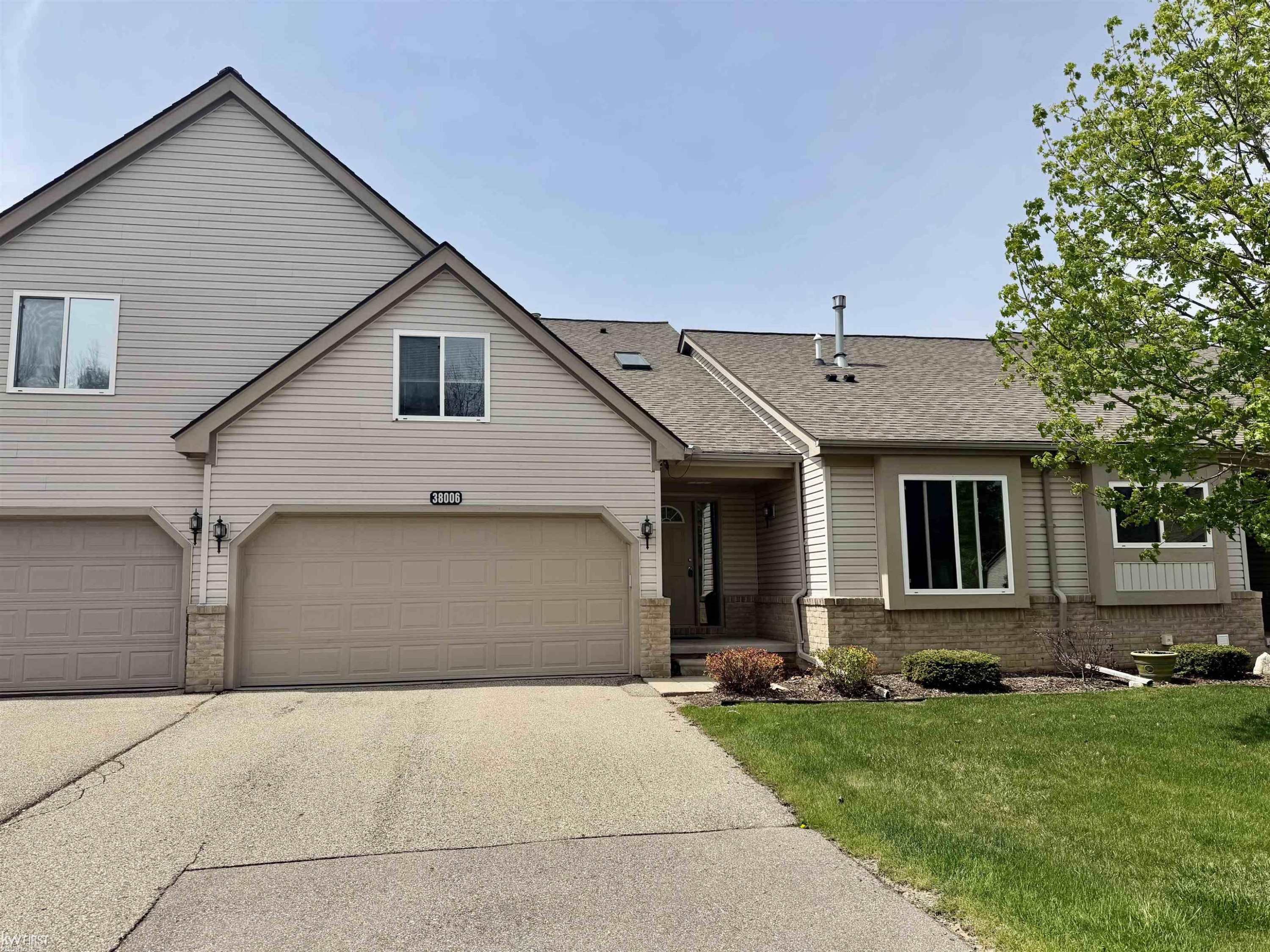 38006 Mitchell Street, Grand Blanc, MI 48439