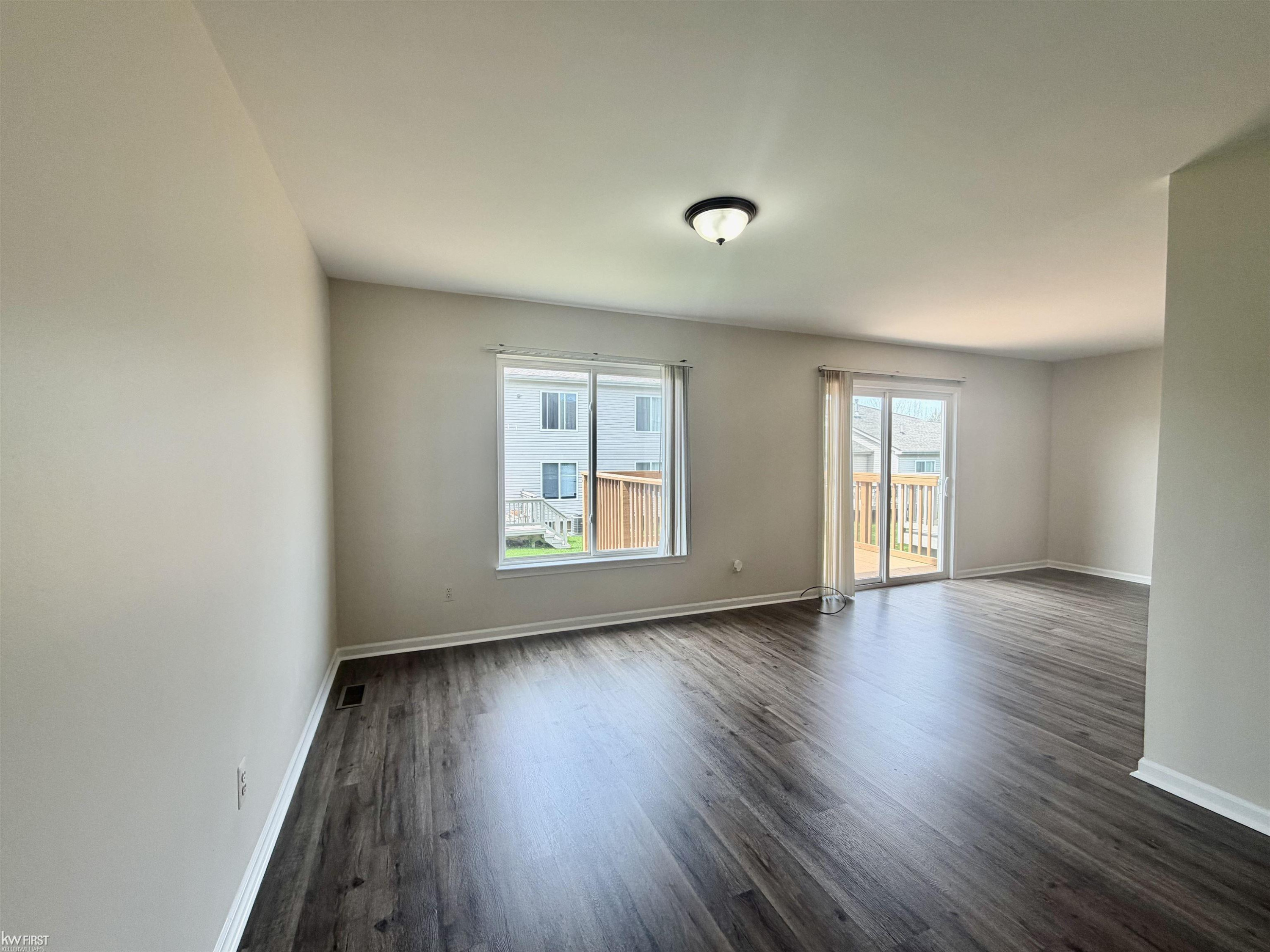 38006 Mitchell Street, Grand Blanc, MI 48439 — Photo 10