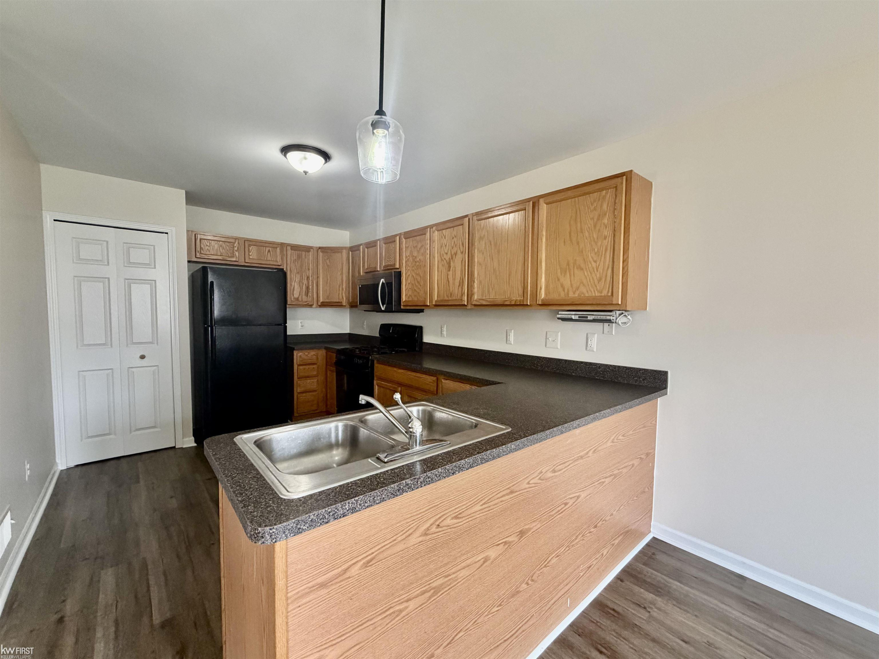 38006 Mitchell Street, Grand Blanc, MI 48439 — Photo 14