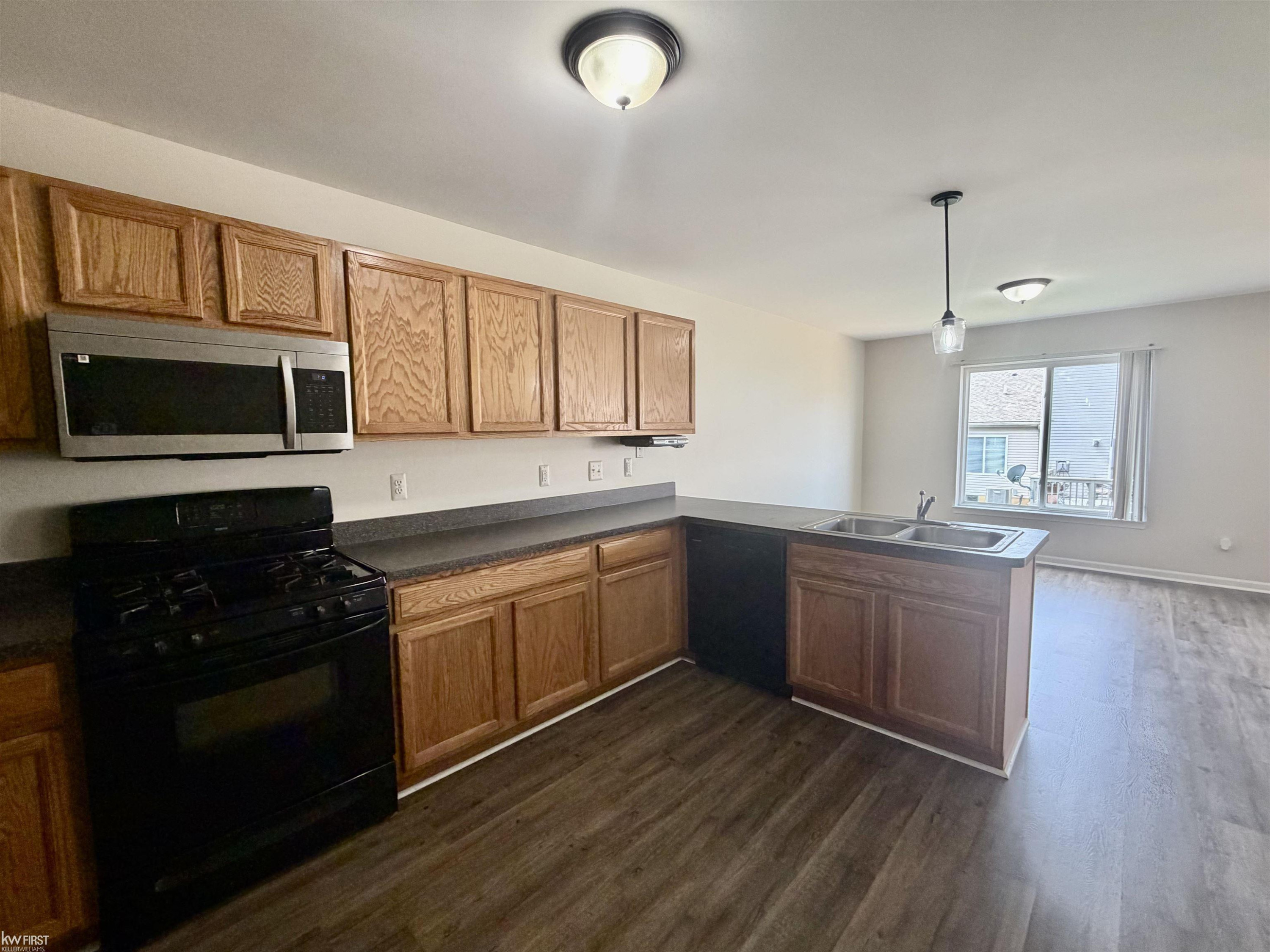 38006 Mitchell Street, Grand Blanc, MI 48439 — Photo 15