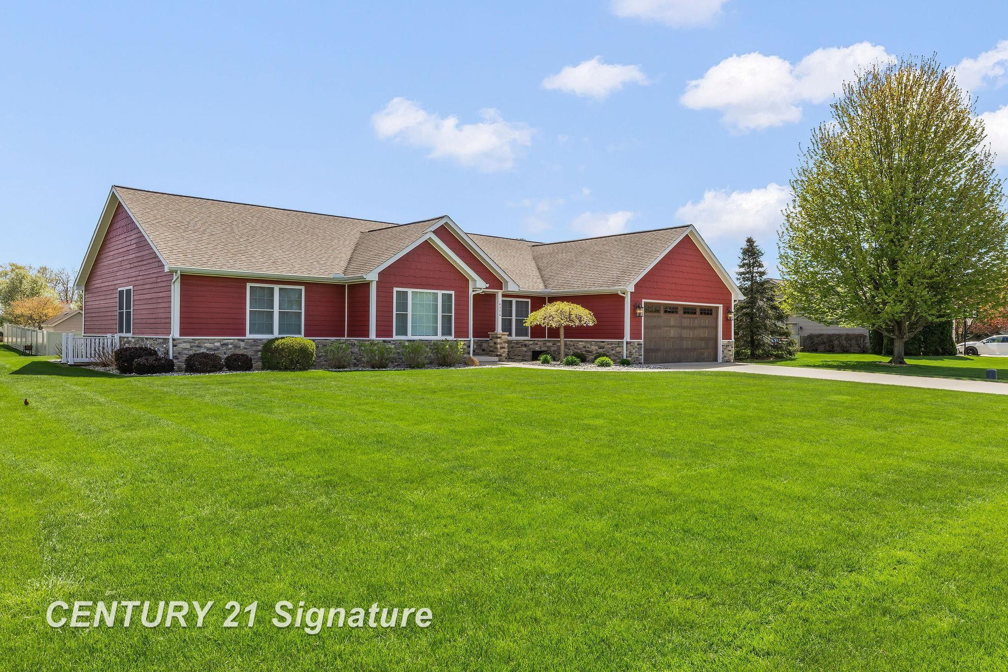 4306 Winterwood Lane, Saginaw, MI 48603 — front exterior