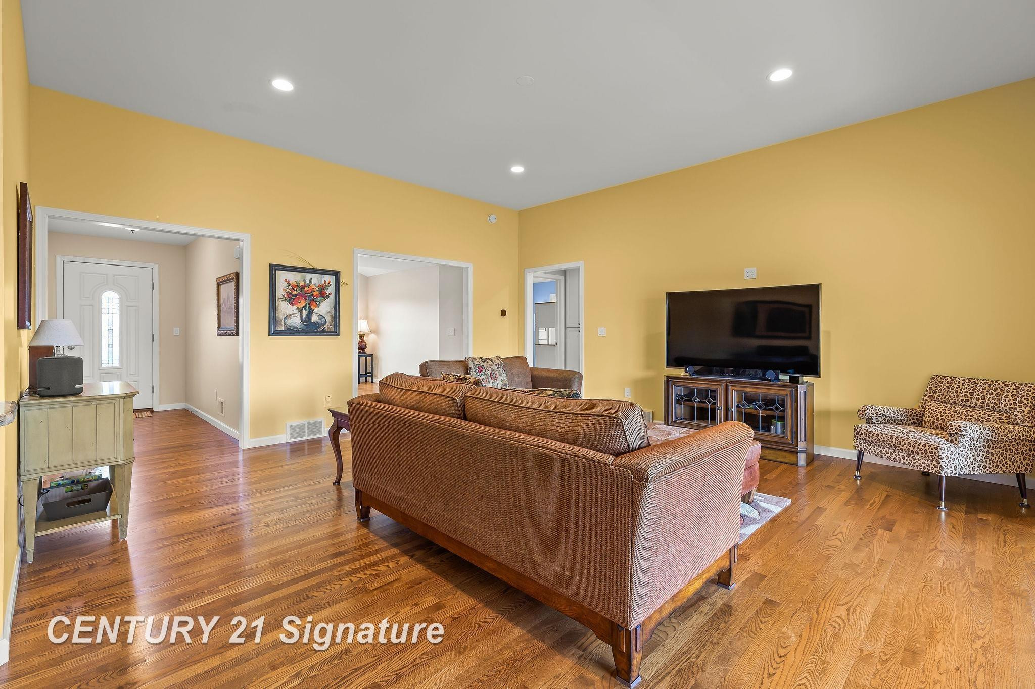 4306 Winterwood Lane, Saginaw, MI 48603 — Photo 14