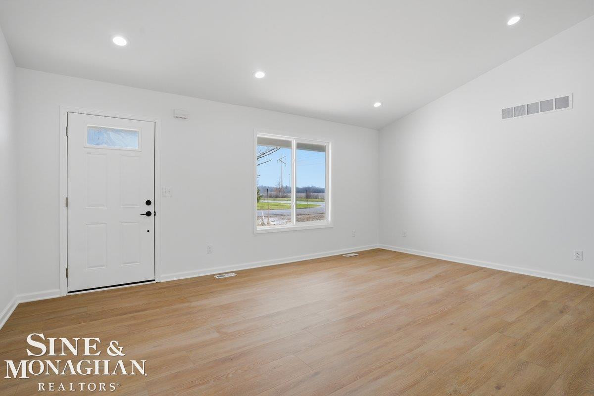 1250 18th Street, Marysville, MI 48040 — Photo 8