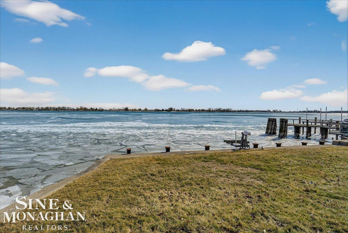 6200 River Road, -, MI — Photo 2