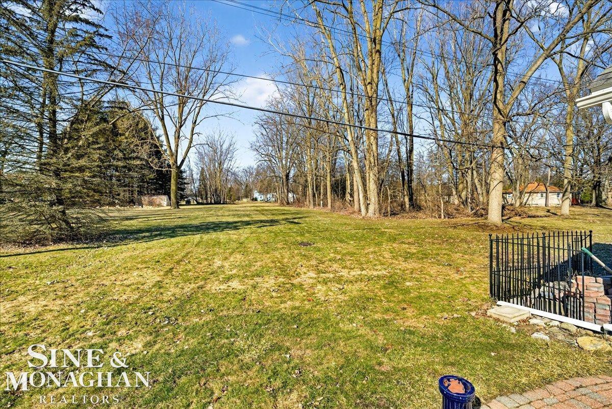 6200 River Road, -, MI — Photo 22