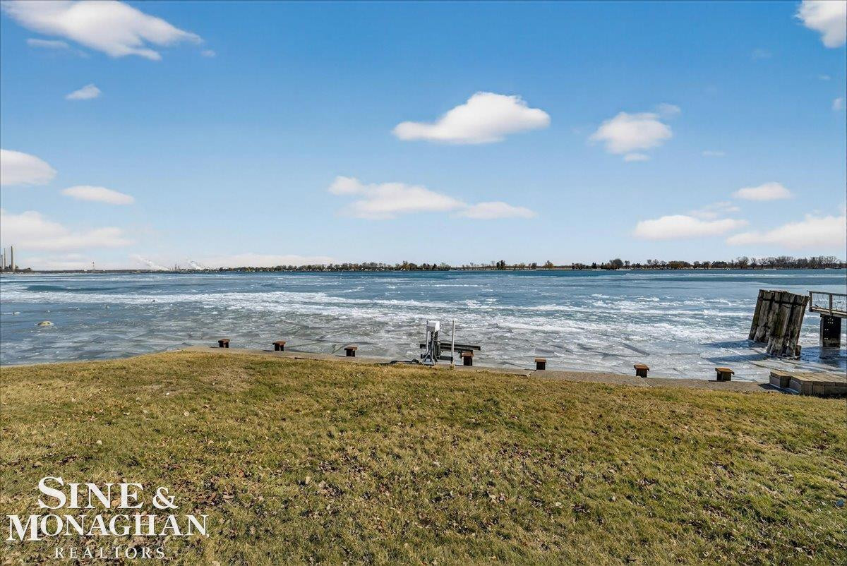 6200 River Road, -, MI — Photo 58