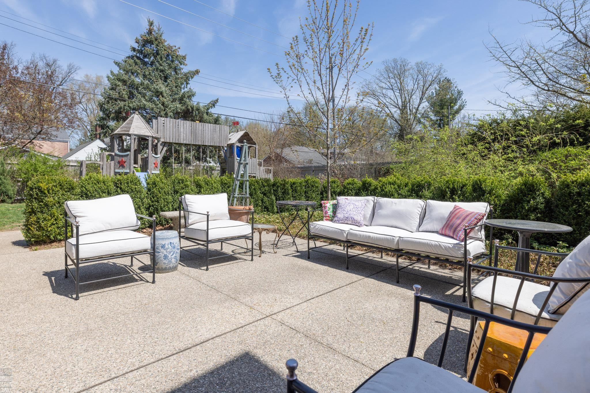 274 Kerby Road, Grosse Pointe Farms, MI 48236 — Photo 28