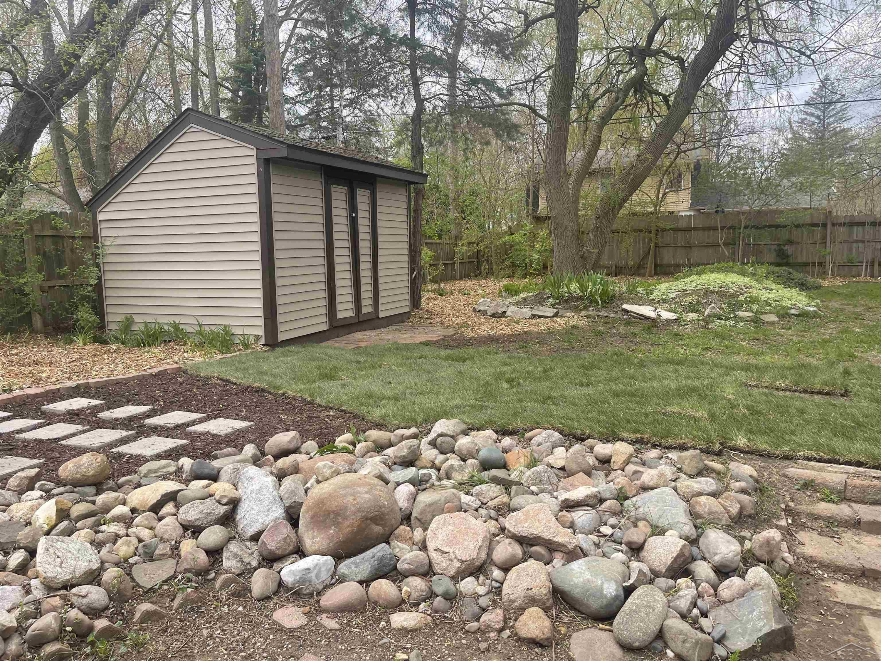 3813 Waldo Avenue, Midland, MI 48640 — Photo 8