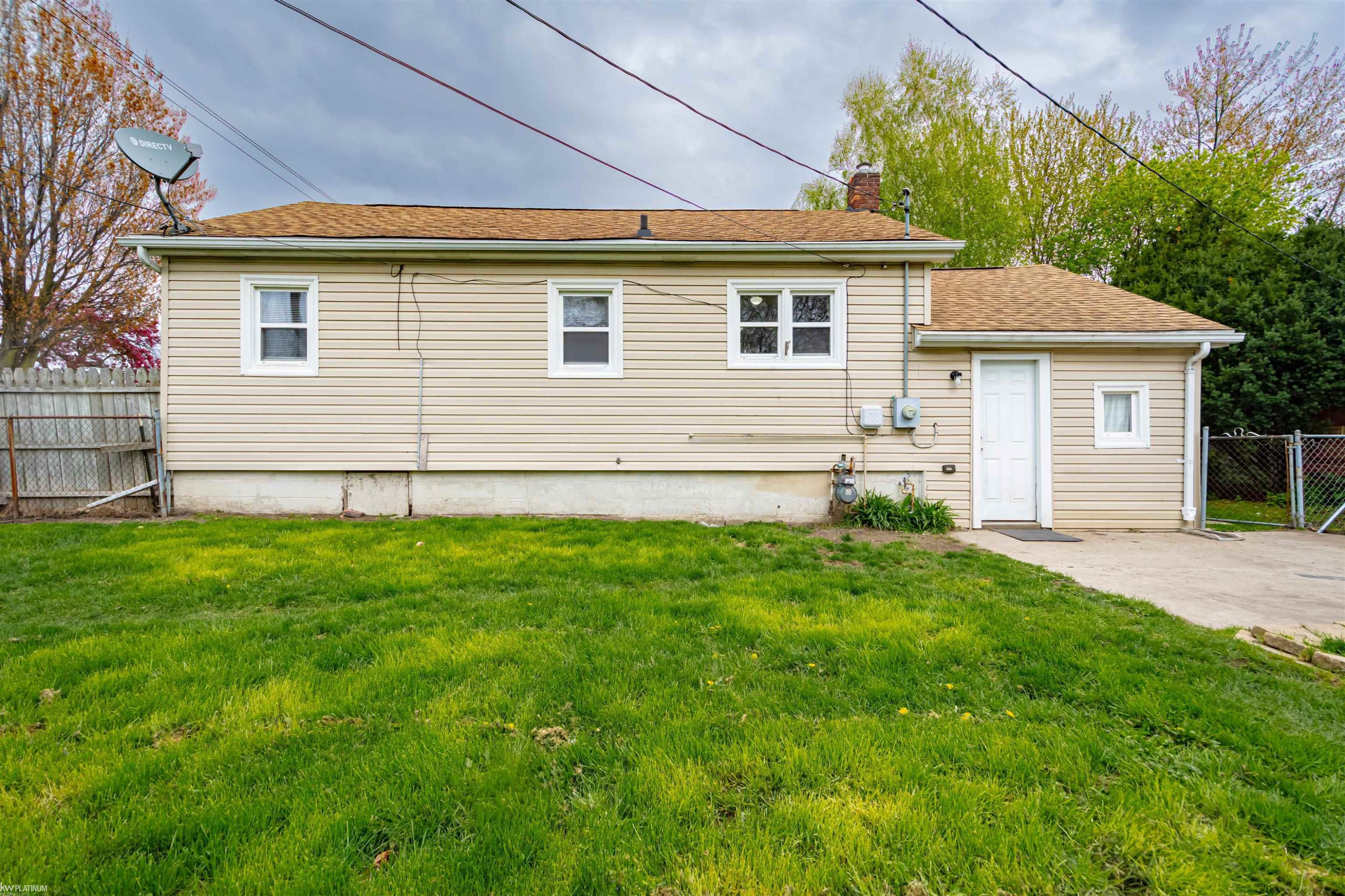 741 17th Street, Port Huron, MI 48060 — Photo 17