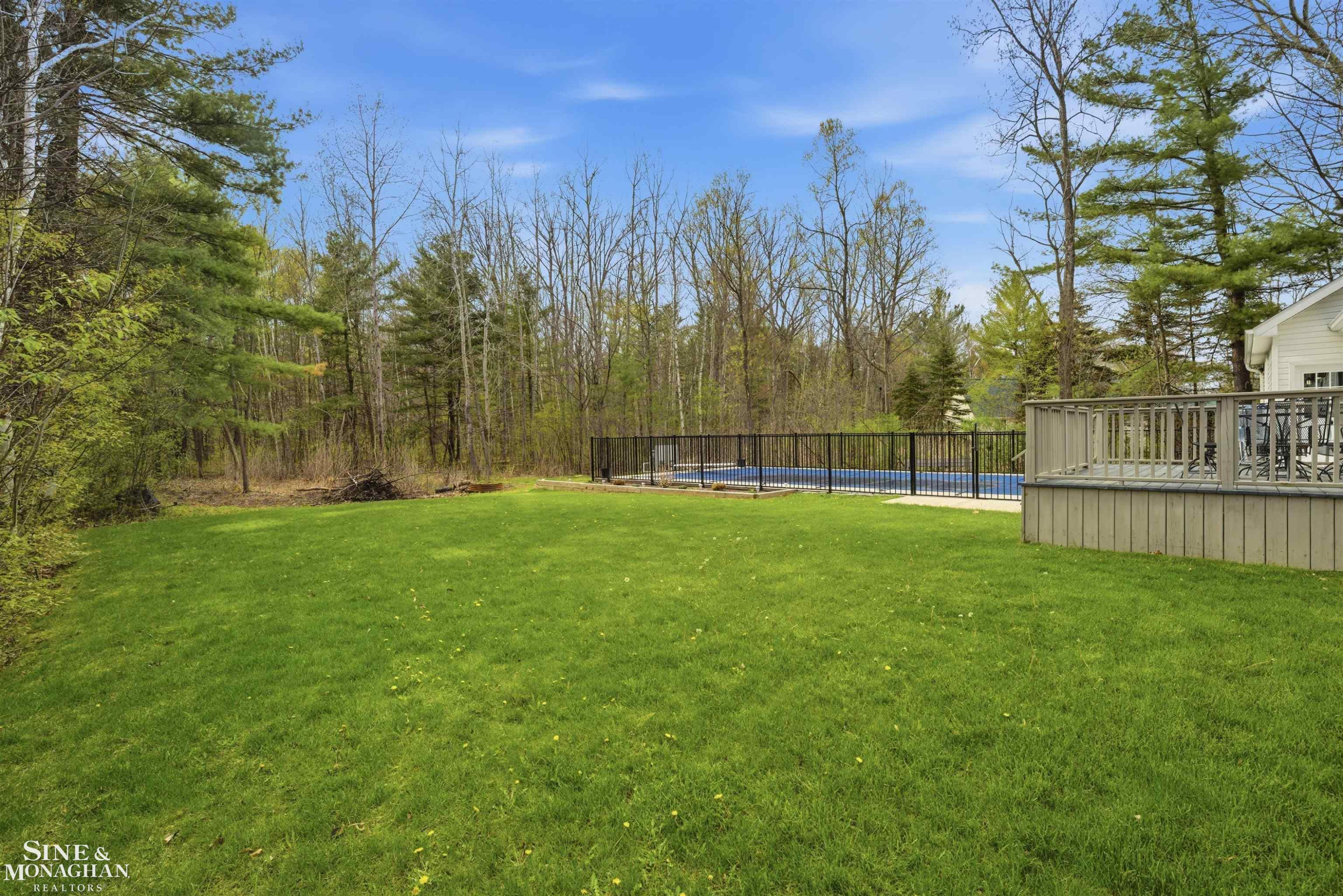 668 S Bartlett Road, MI 48079 — Photo 8