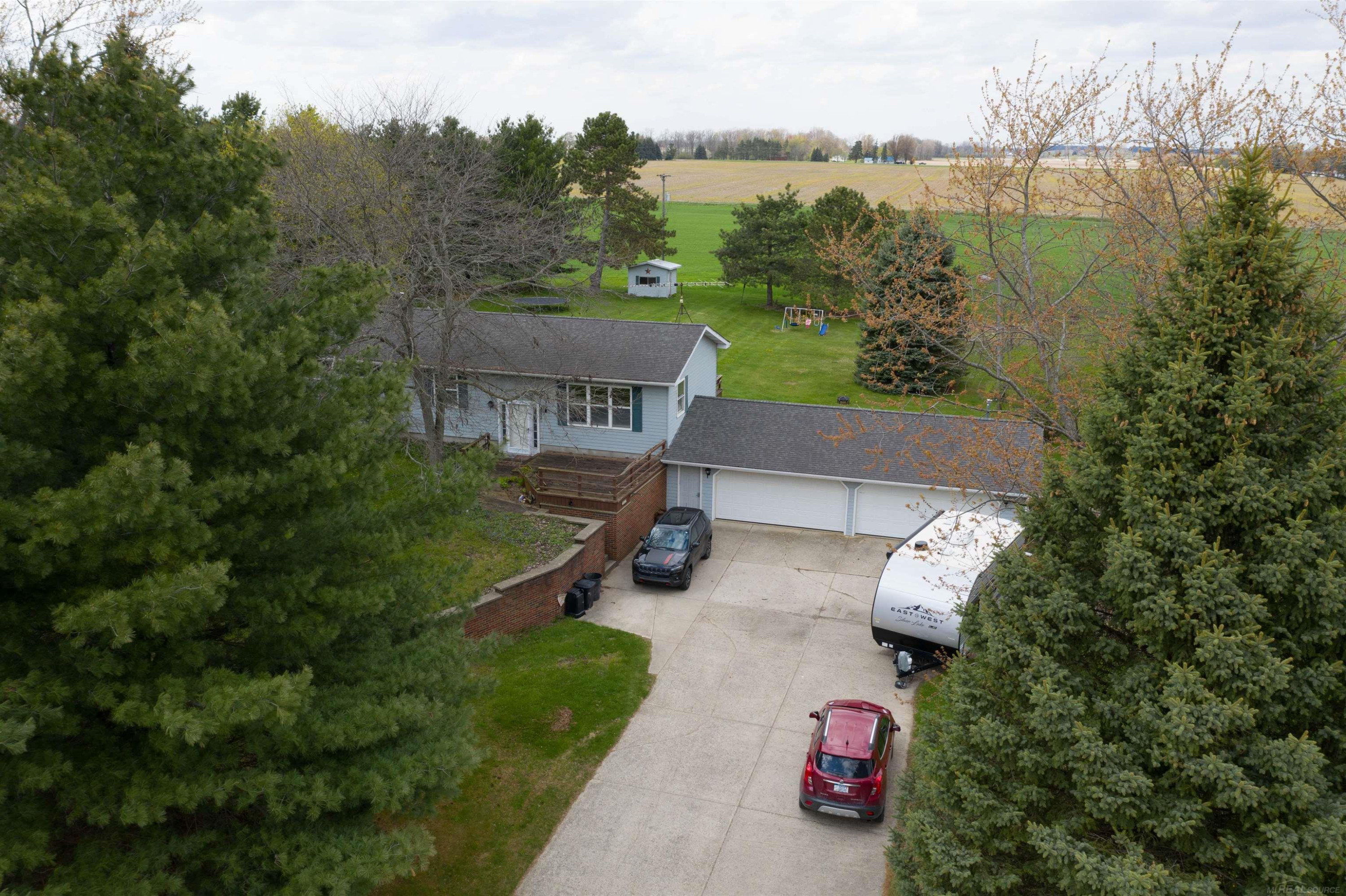 5820 Lynd Road, Marlette, MI 48453 — Photo 3