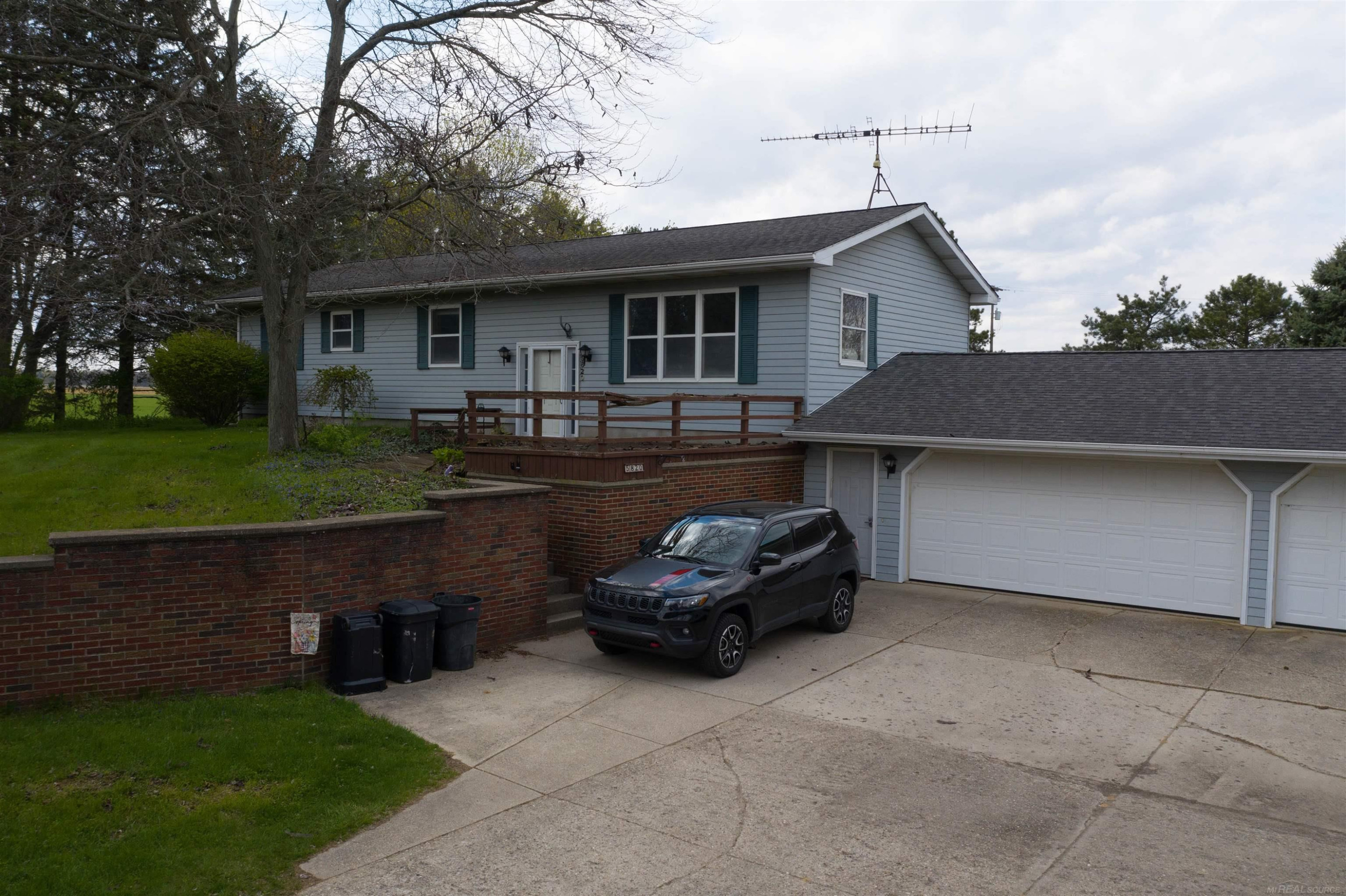5820 Lynd Road, Marlette, MI 48453 — Photo 6