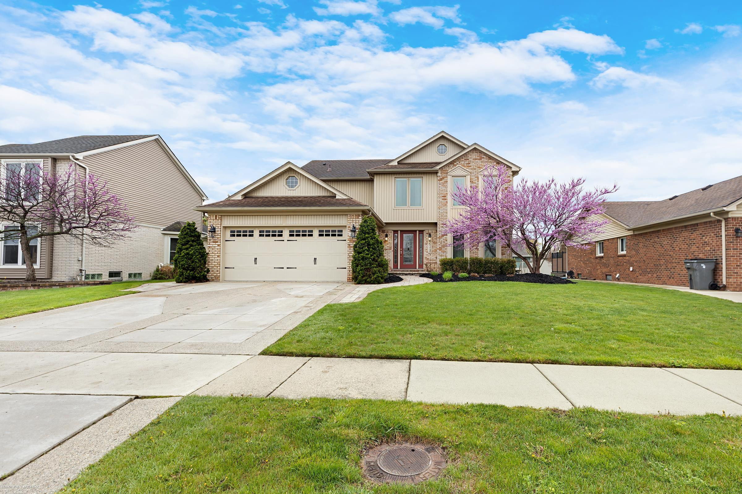 44113 Rivergate Street, Clinton Twp, MI 48038 — Photo 2