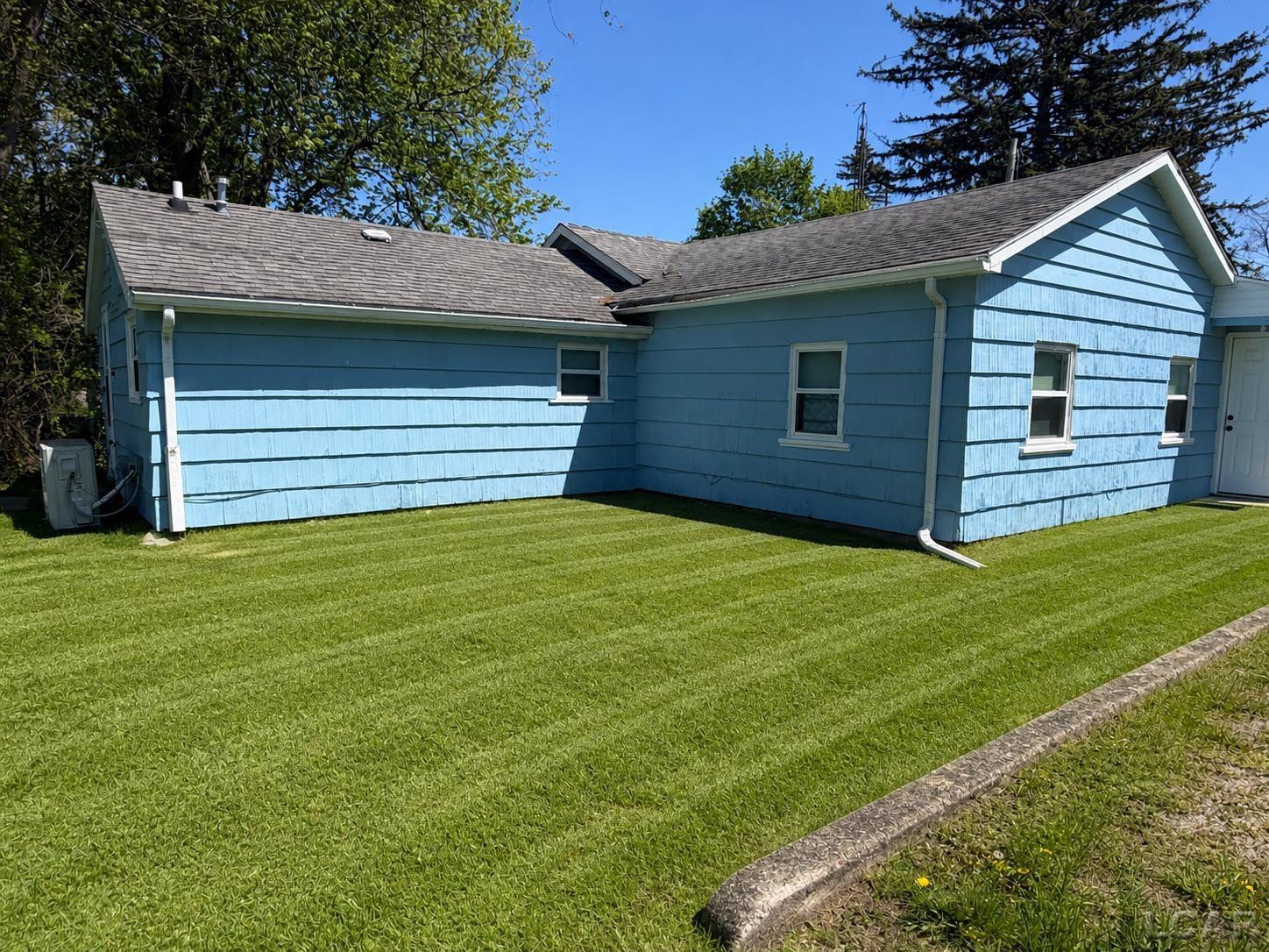 528 18th Street, Jackson, MI 49203 — Photo 3