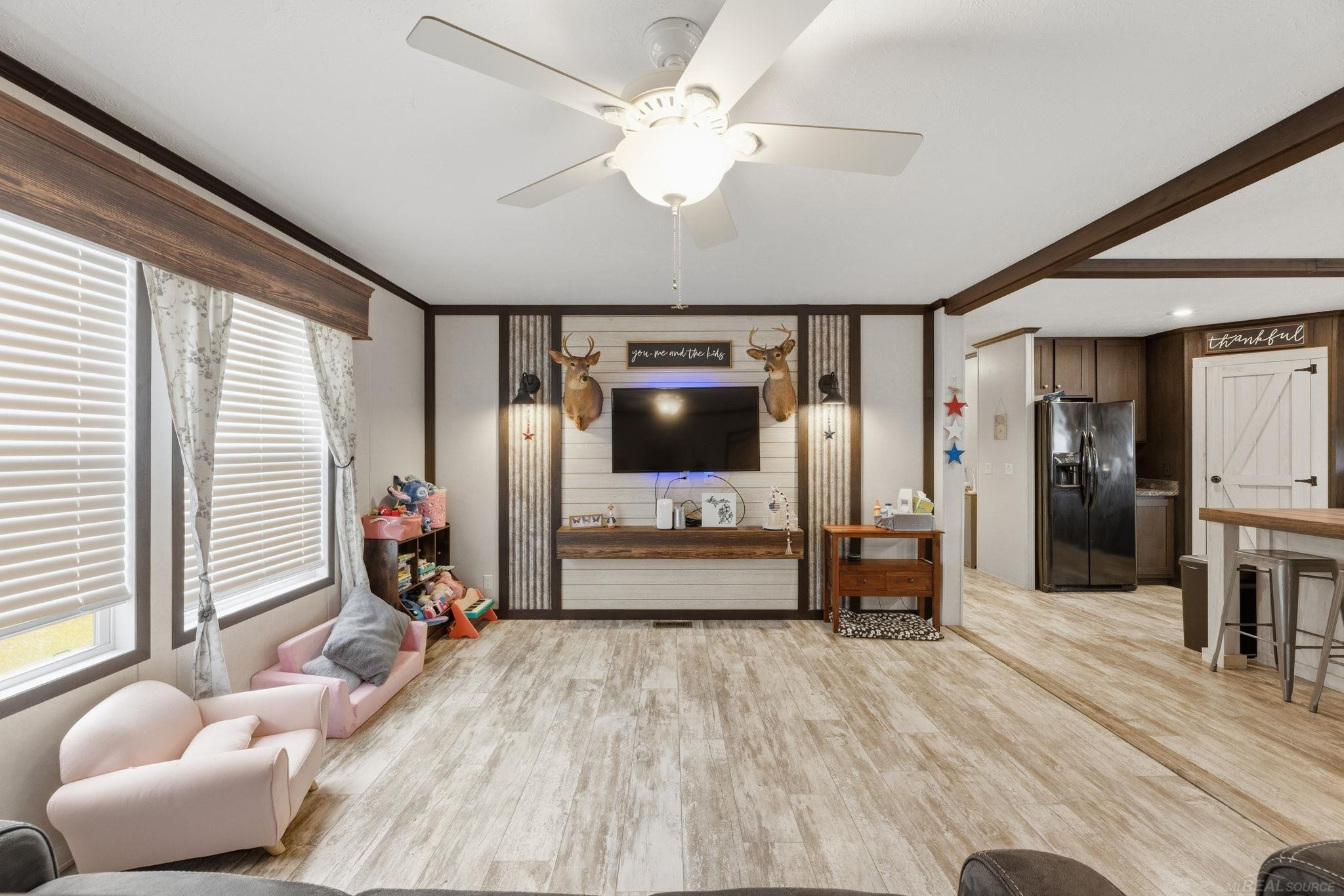1401 Juniper Court, MI — Photo 5