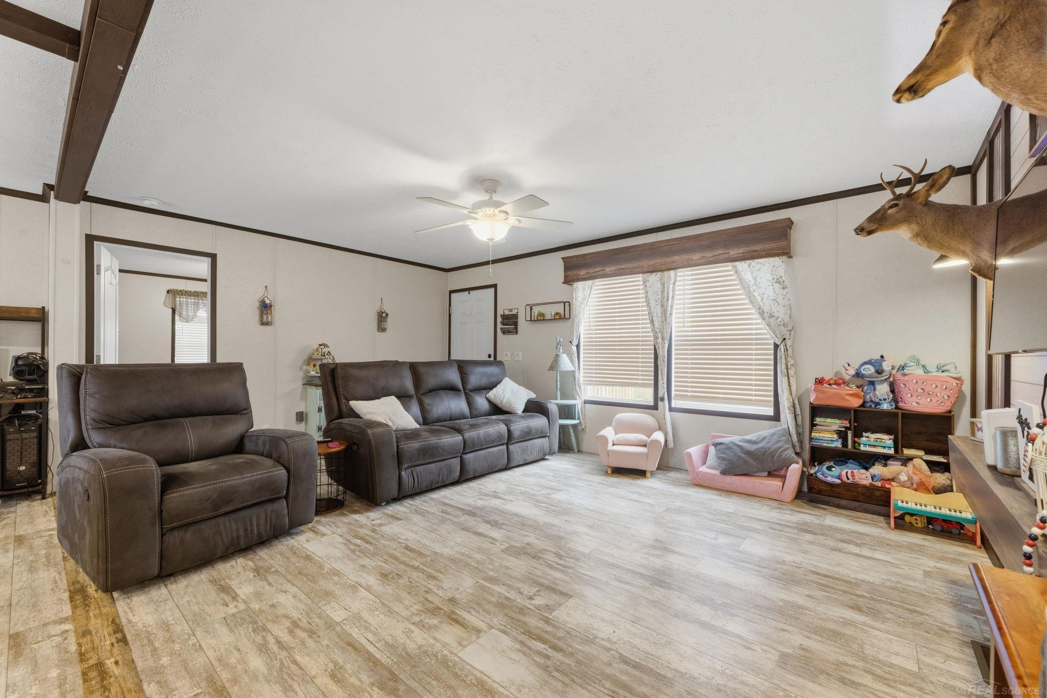 1401 Juniper Court, MI — Photo 7