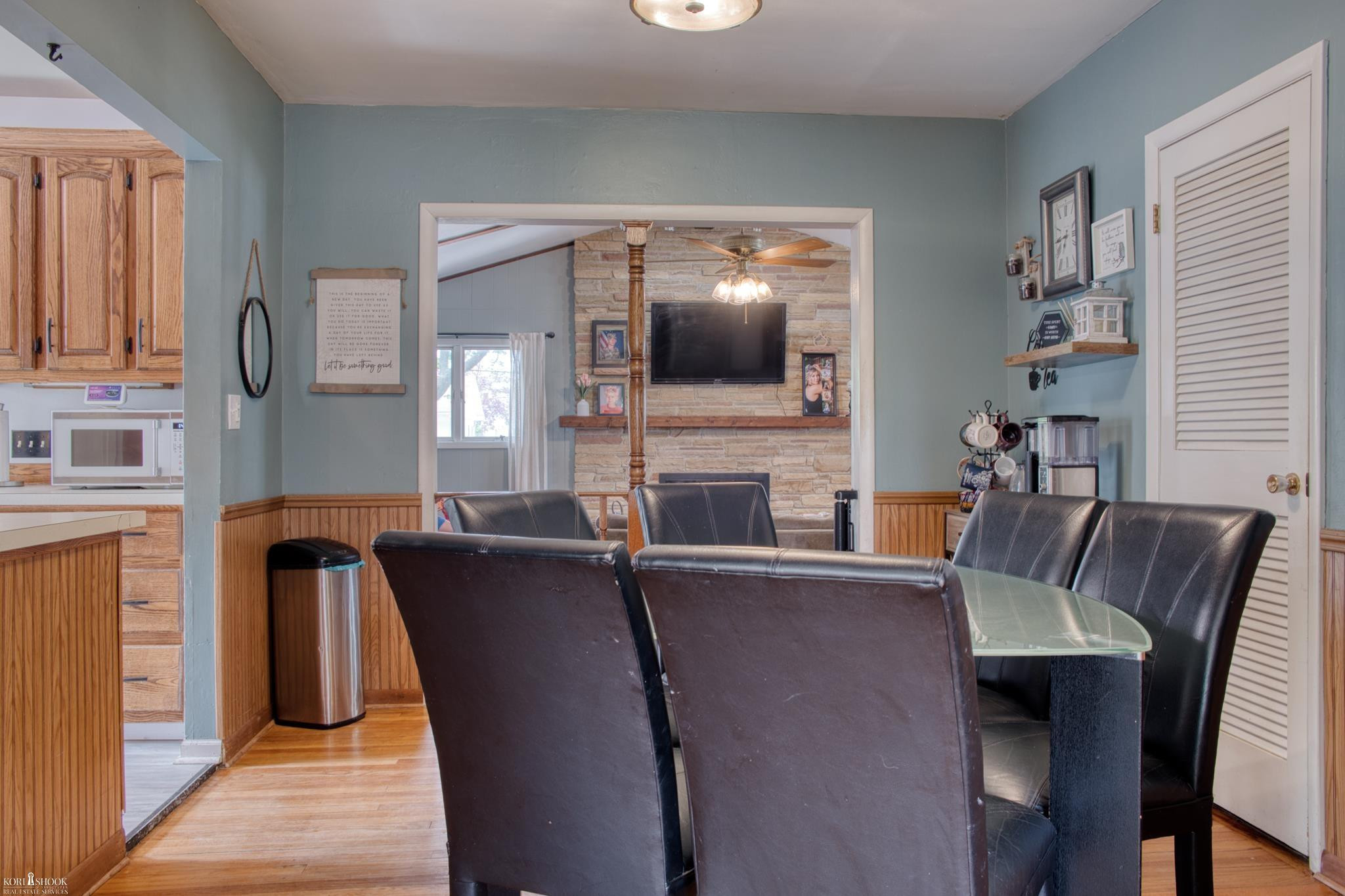 738 Woodlawn Avenue, Owosso, MI 48867 — Photo 8