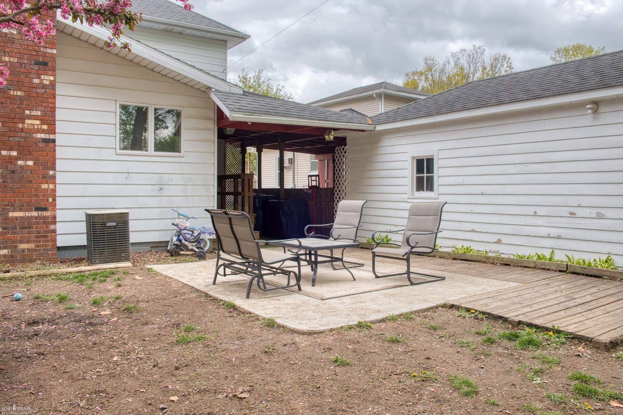 738 Woodlawn Avenue, Owosso, MI 48867 — Photo 31