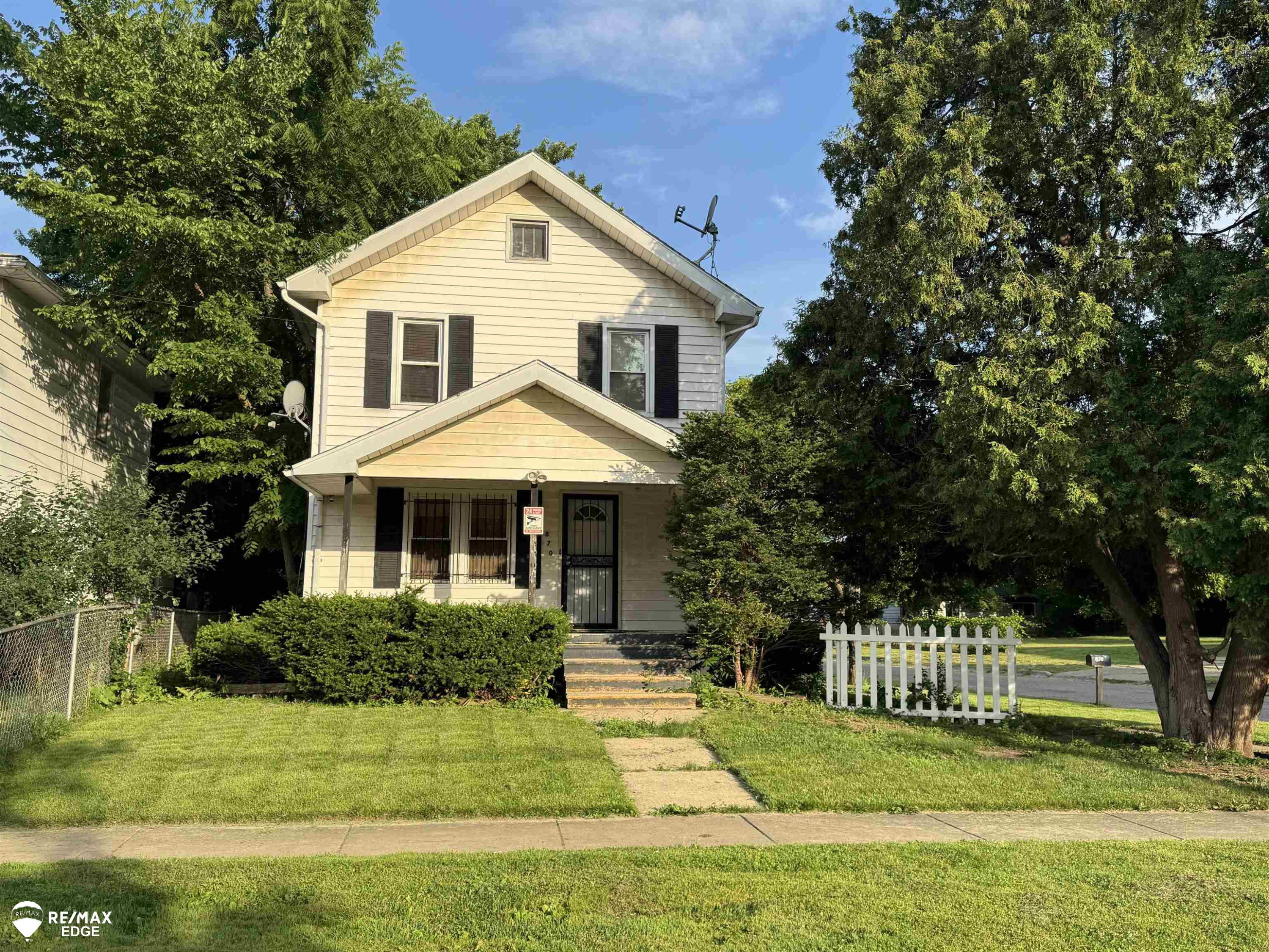 870 Tacken Street, Flint, MI 48532 — Photo 2