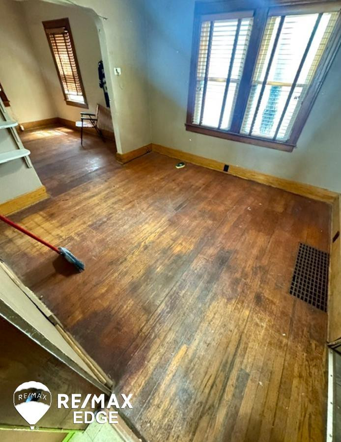 870 Tacken Street, Flint, MI 48532 — Photo 7
