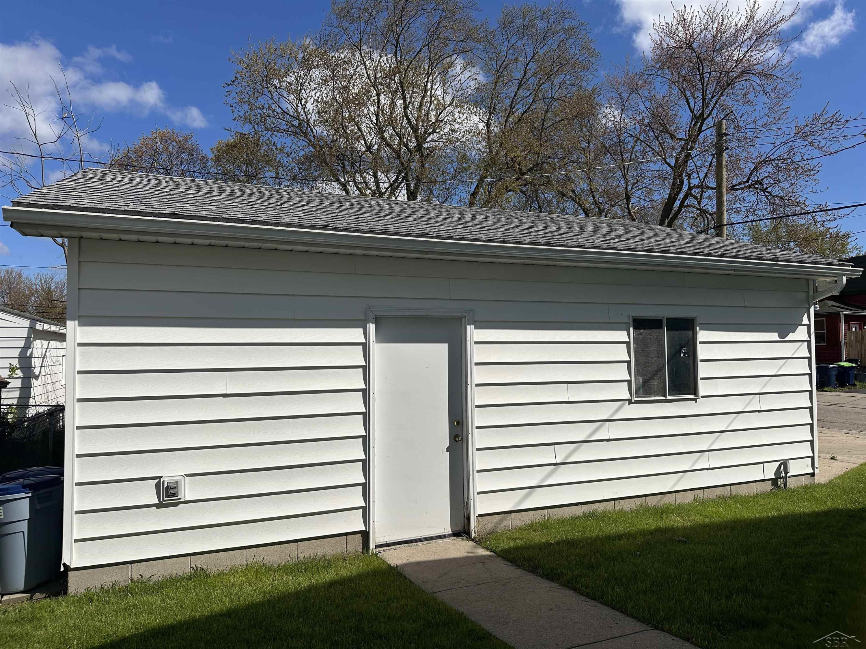 1215 Marchand Street, Bay City, MI 48706 — Photo 45